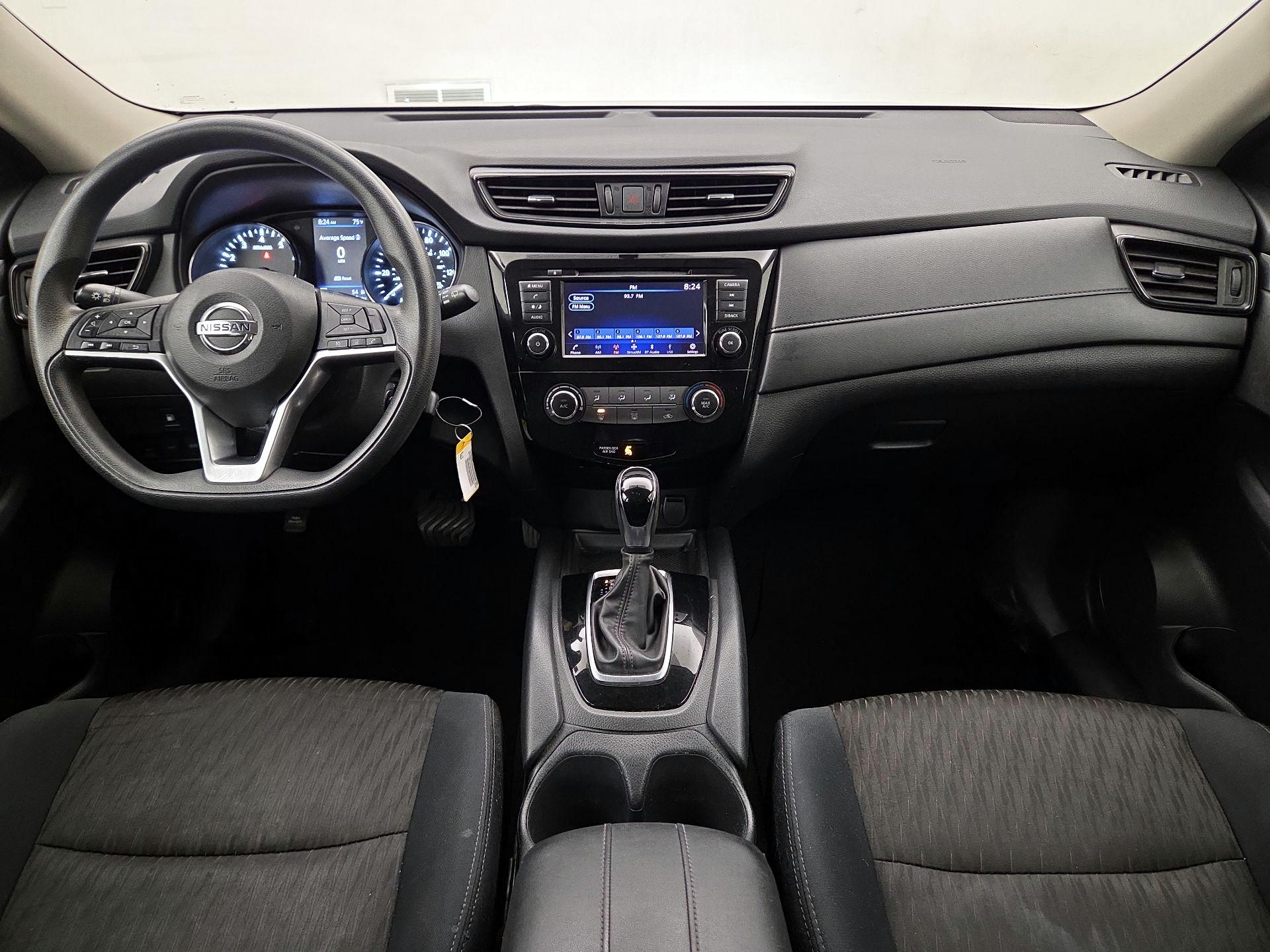 Thumbnail: 2018 Nissan Rogue - 9