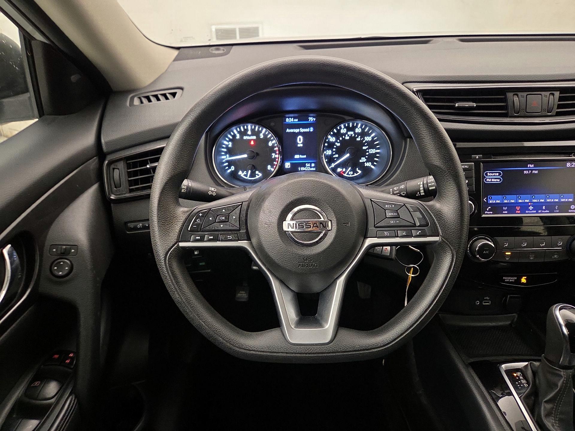 Thumbnail: 2018 Nissan Rogue - 10