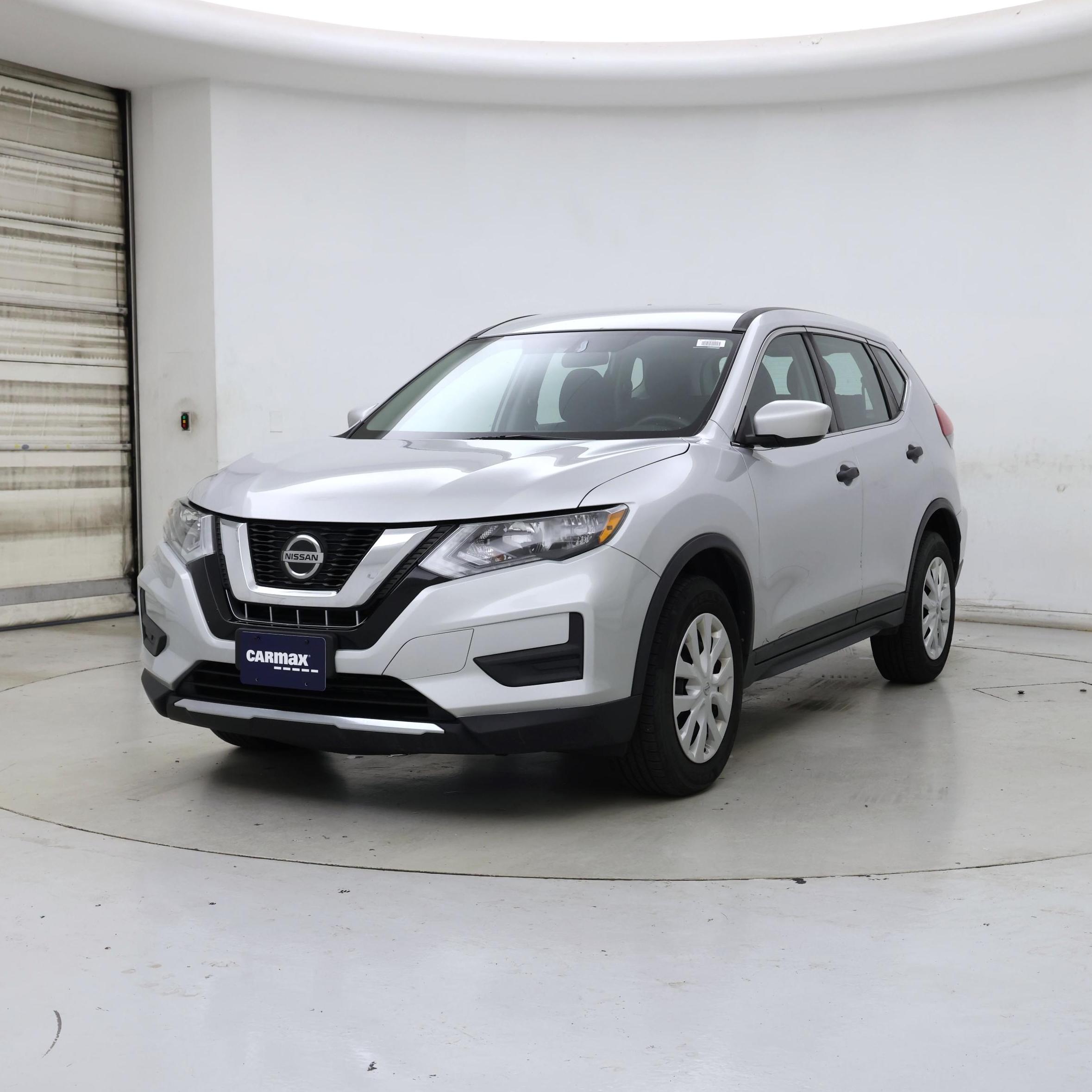 Thumbnail: 2018 Nissan Rogue - 4