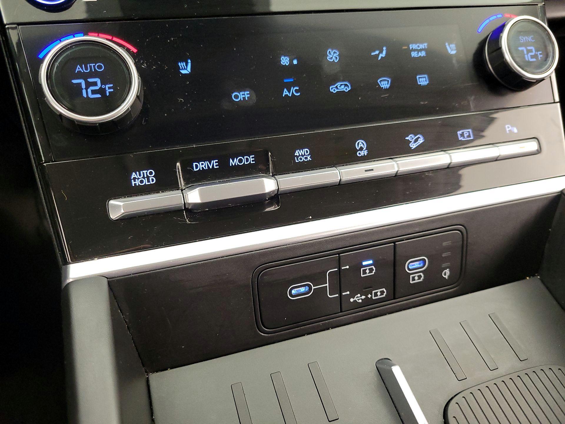 Thumbnail: 2024 Hyundai Santa Fe - 16