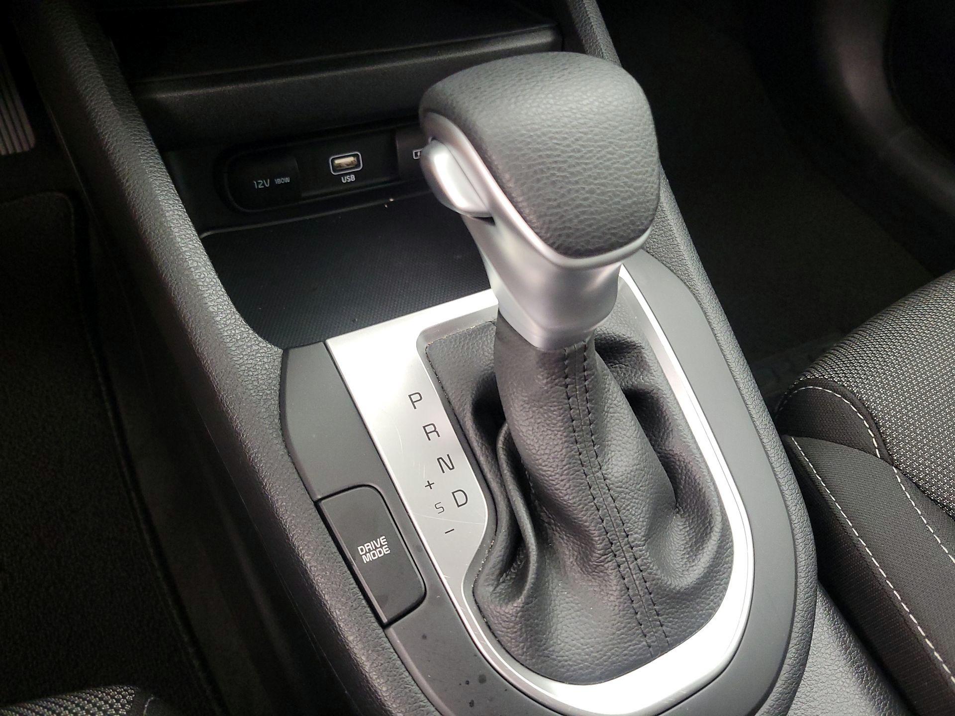 Thumbnail: 2024 Kia Forte - 17