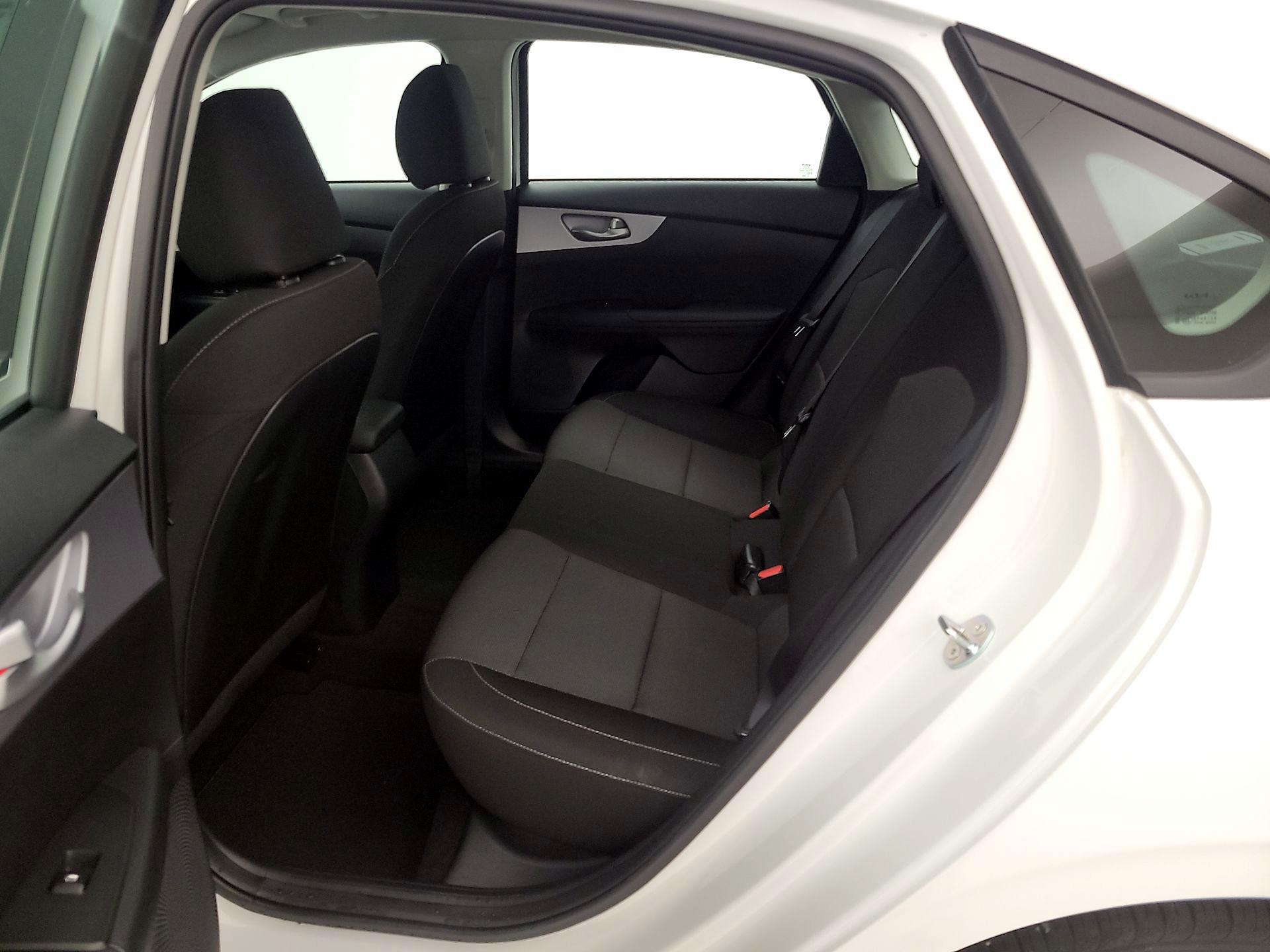 Thumbnail: 2024 Kia Forte - 18