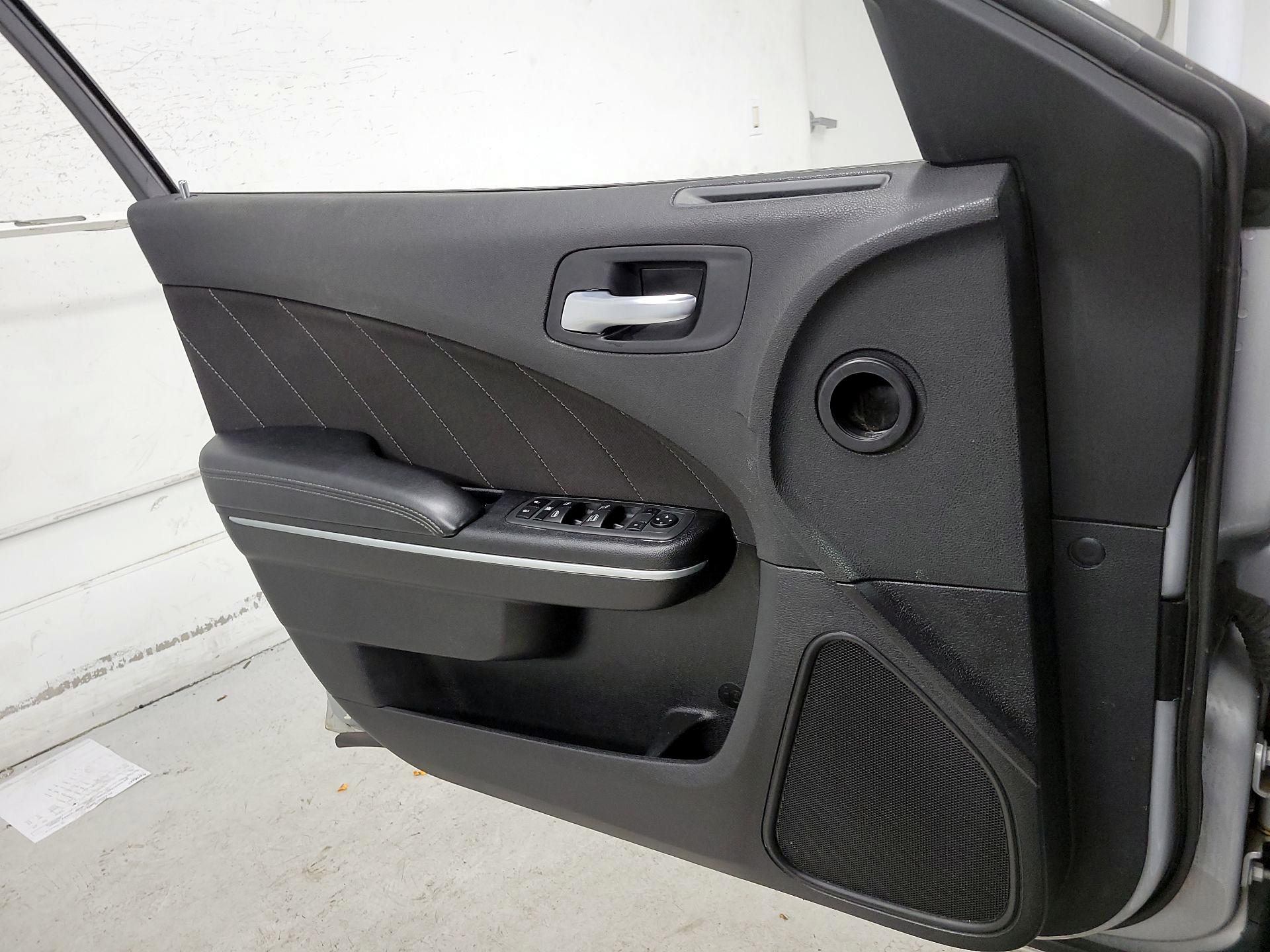 Thumbnail: 2022 Dodge Charger - 12