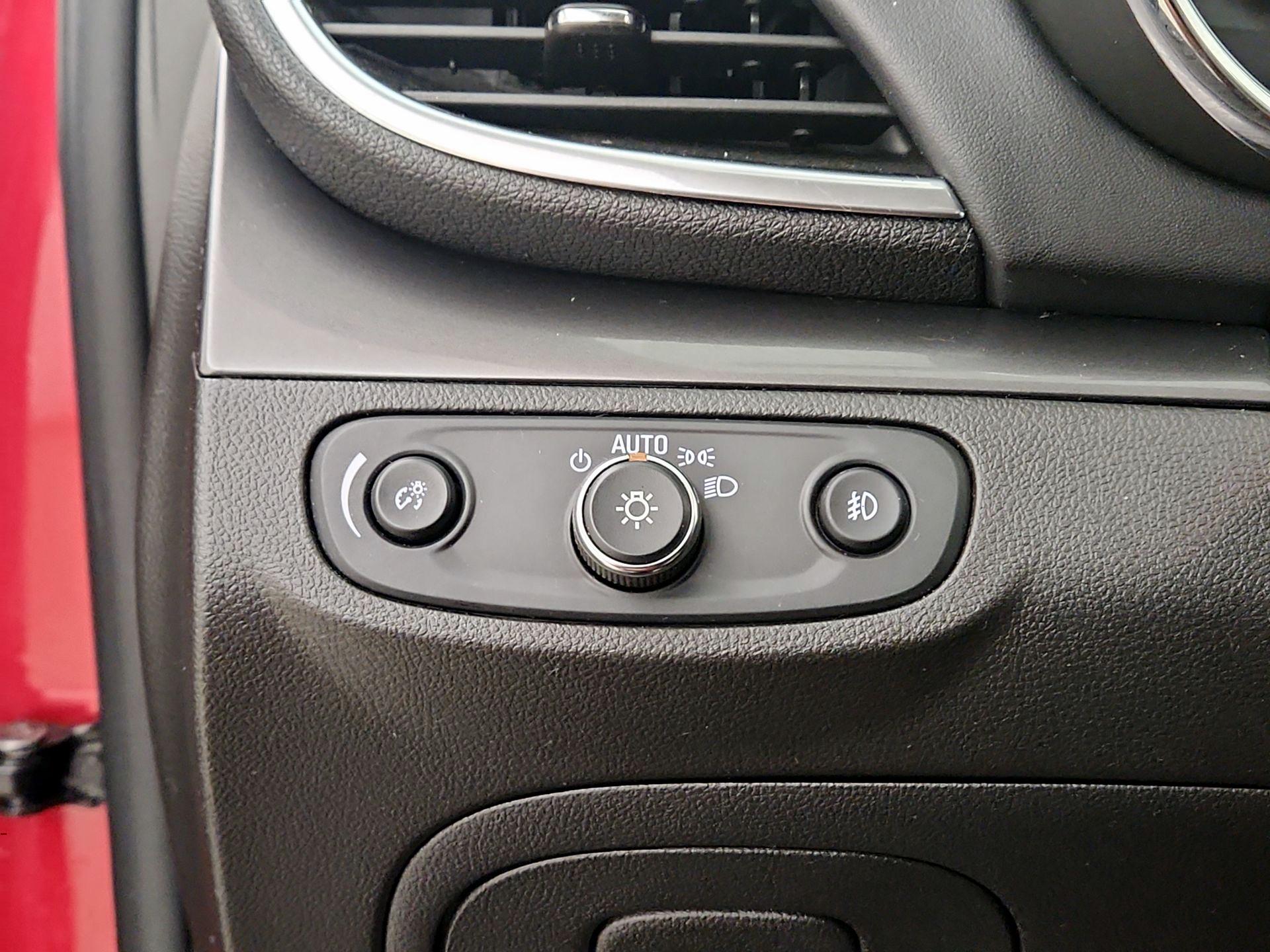 Thumbnail: 2017 Buick Encore - 13