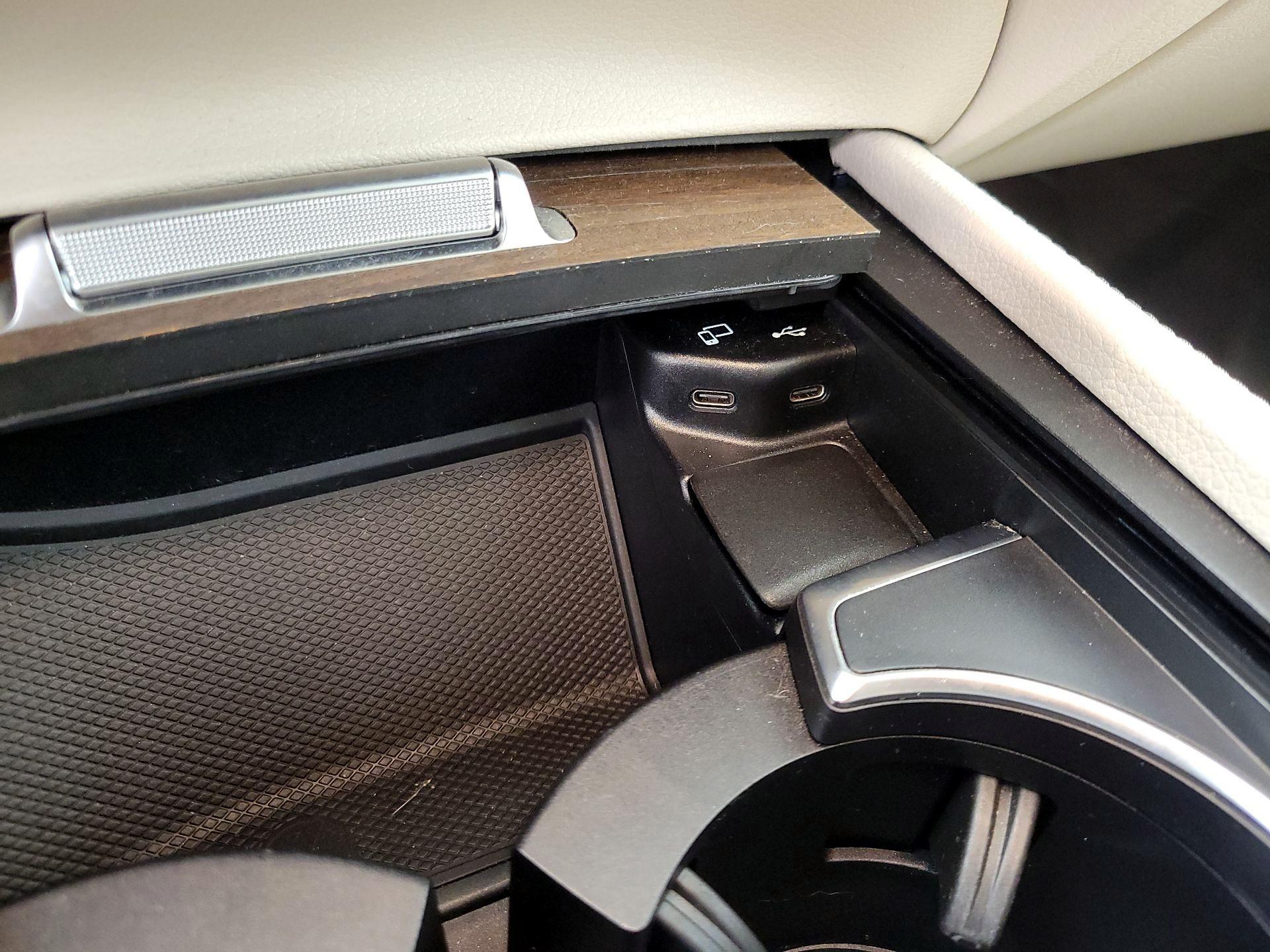 Thumbnail: 2022 Mercedes-Benz GLE - 19