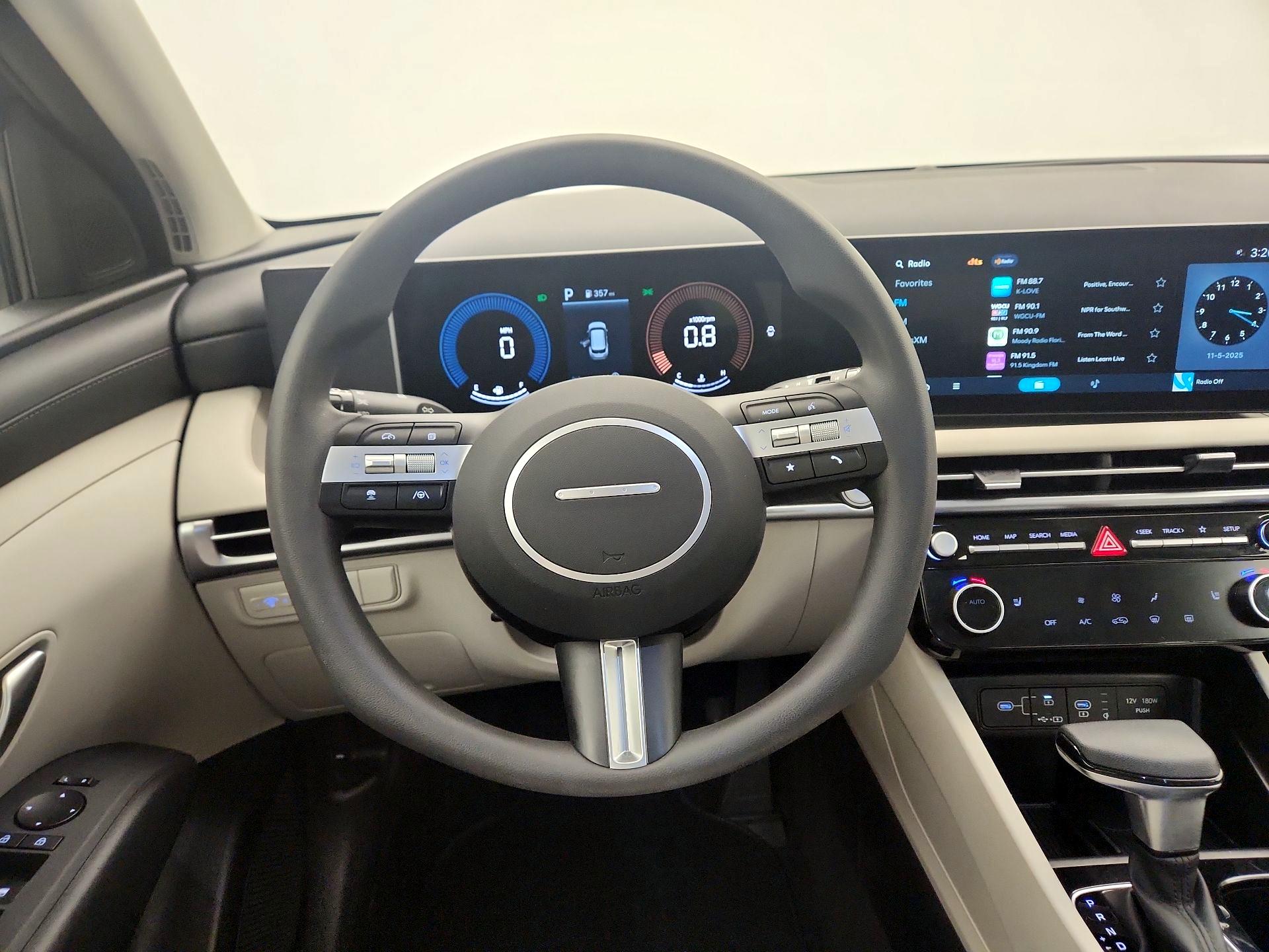 Thumbnail: 2025 Hyundai Tucson - 10