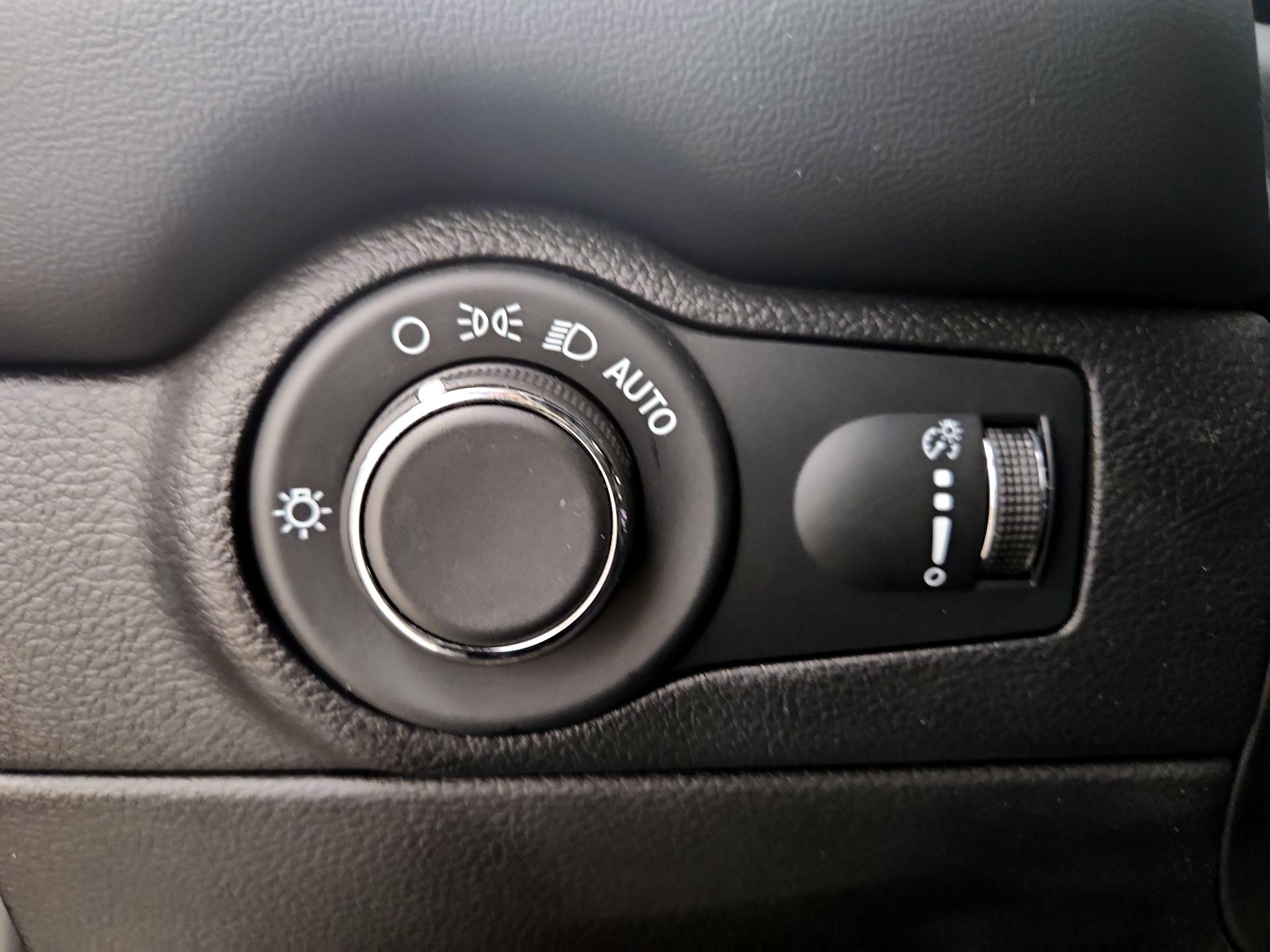 Thumbnail: 2024 Dodge Durango - 13