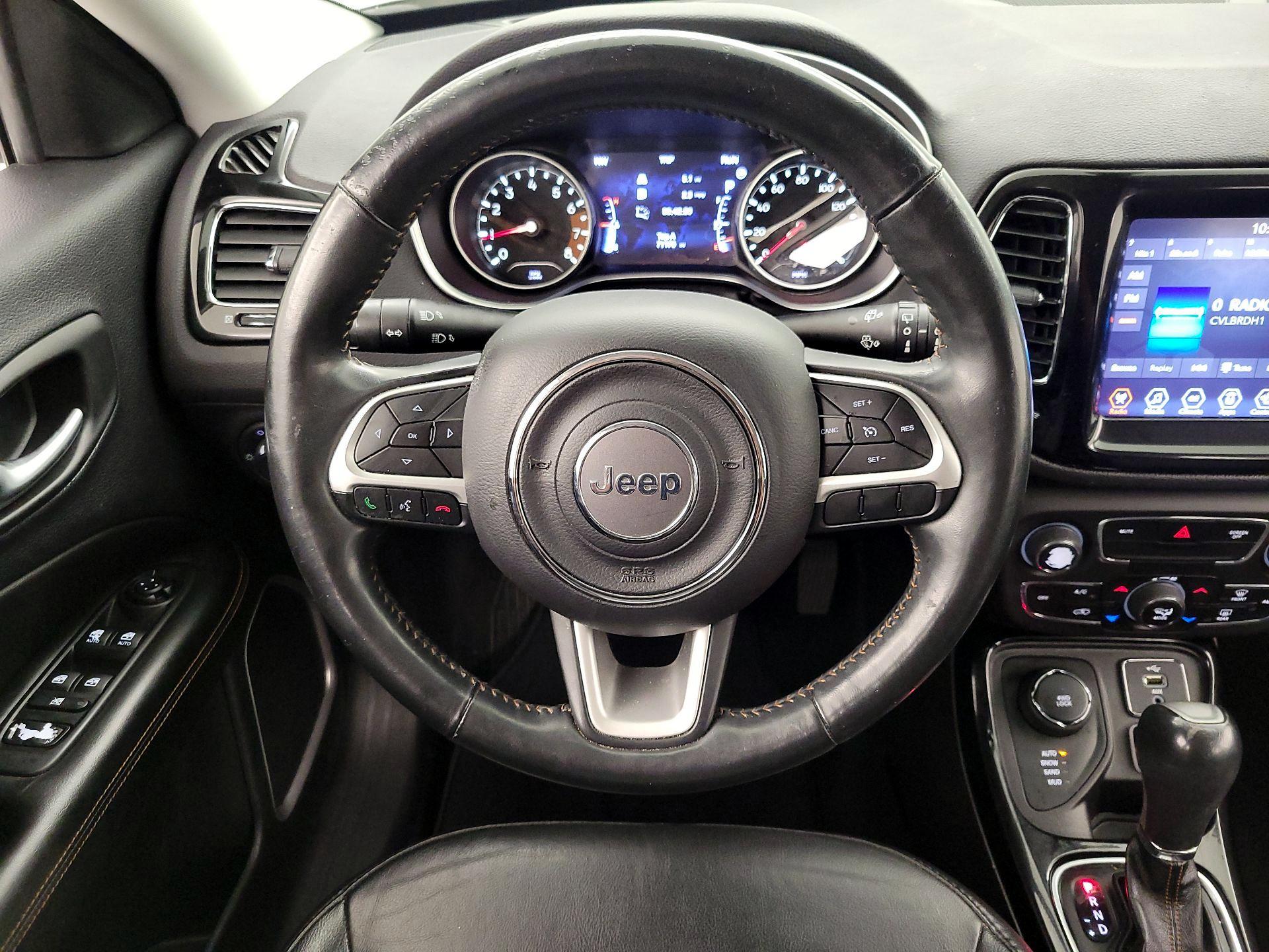 Thumbnail: 2018 Jeep Compass - 10