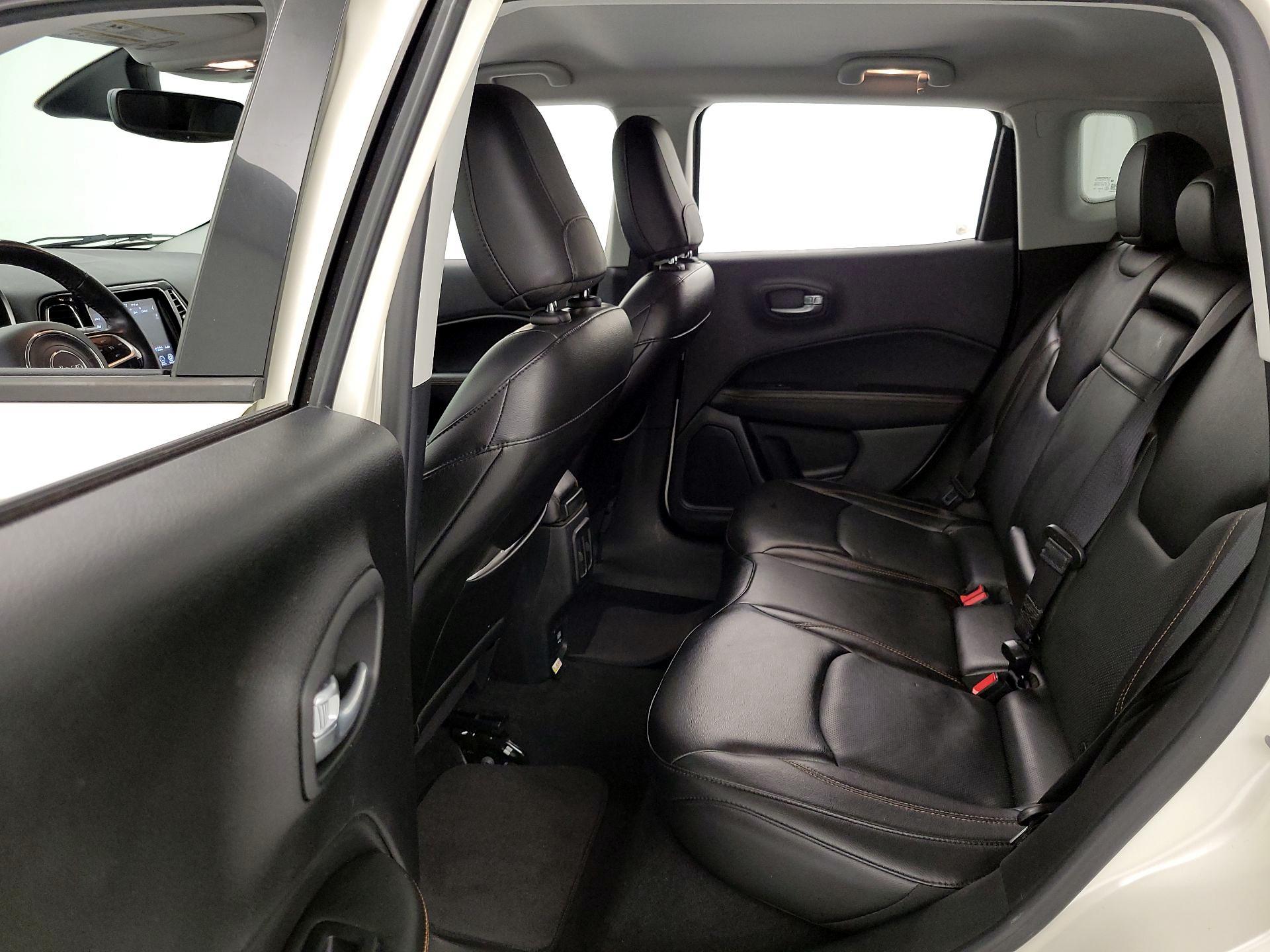 Thumbnail: 2018 Jeep Compass - 19