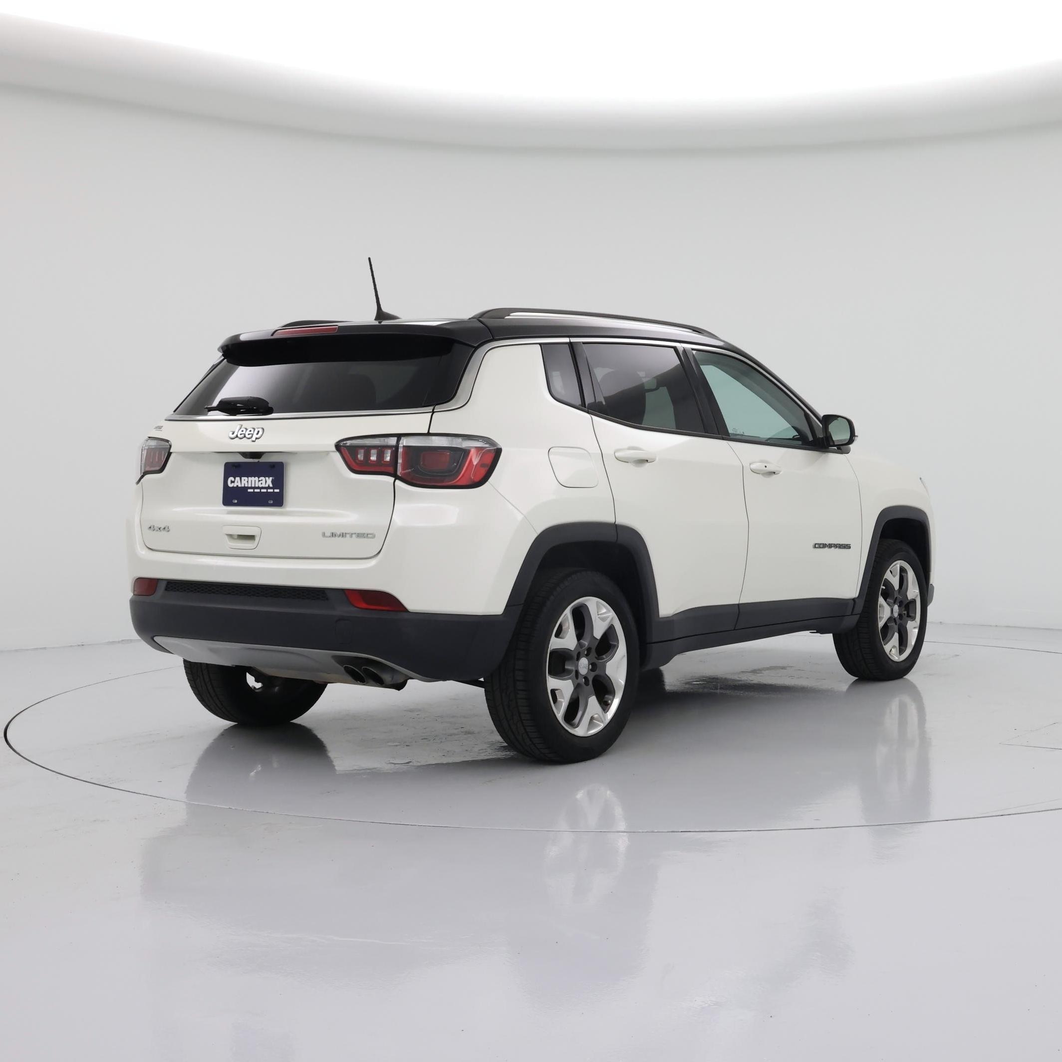 Thumbnail: 2018 Jeep Compass - 8