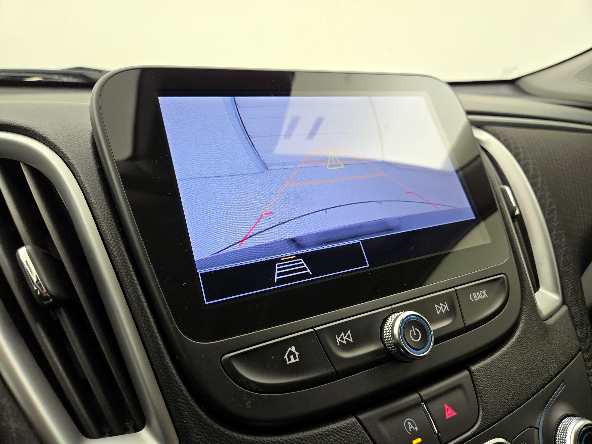 Thumbnail: 2024 Chevrolet Malibu - 14