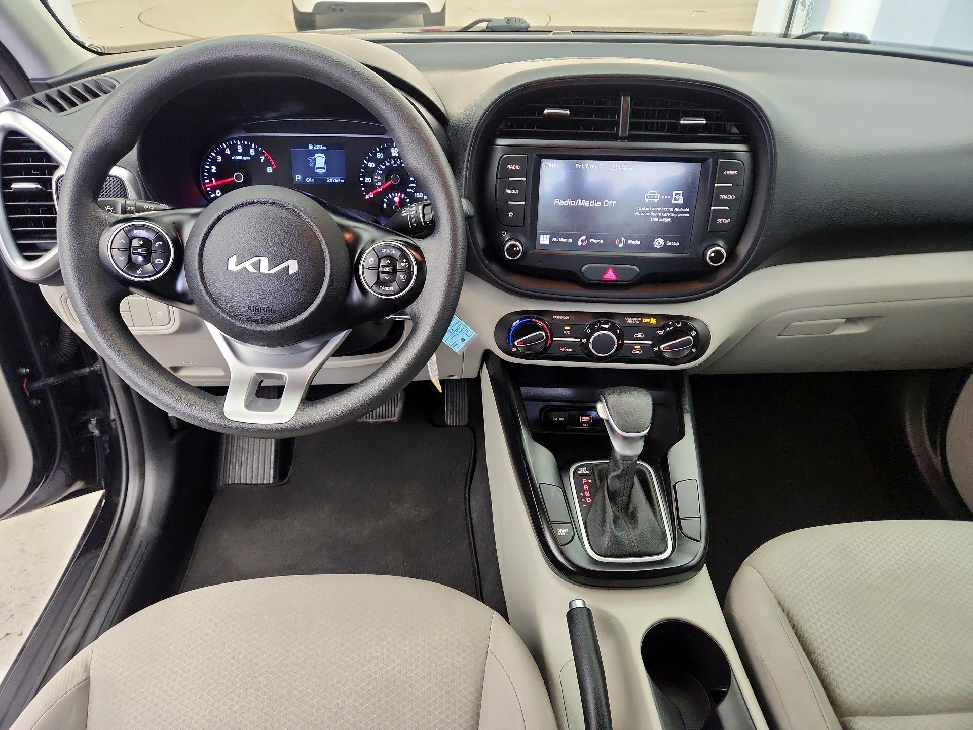 Thumbnail: 2022 Kia Soul - 9