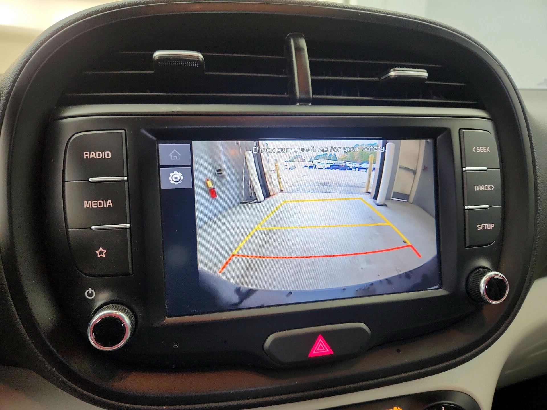 Thumbnail: 2022 Kia Soul - 14