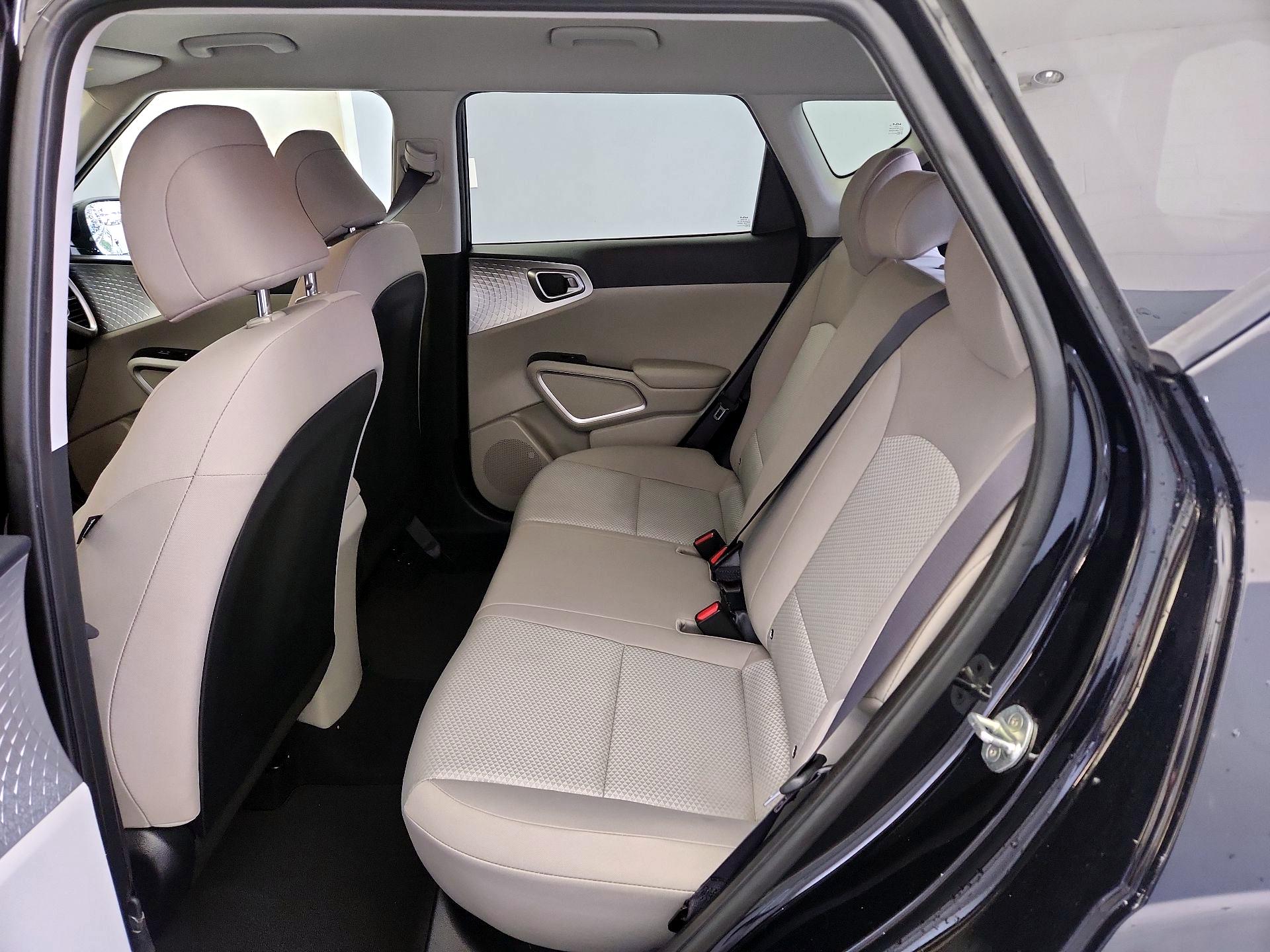 Thumbnail: 2022 Kia Soul - 19