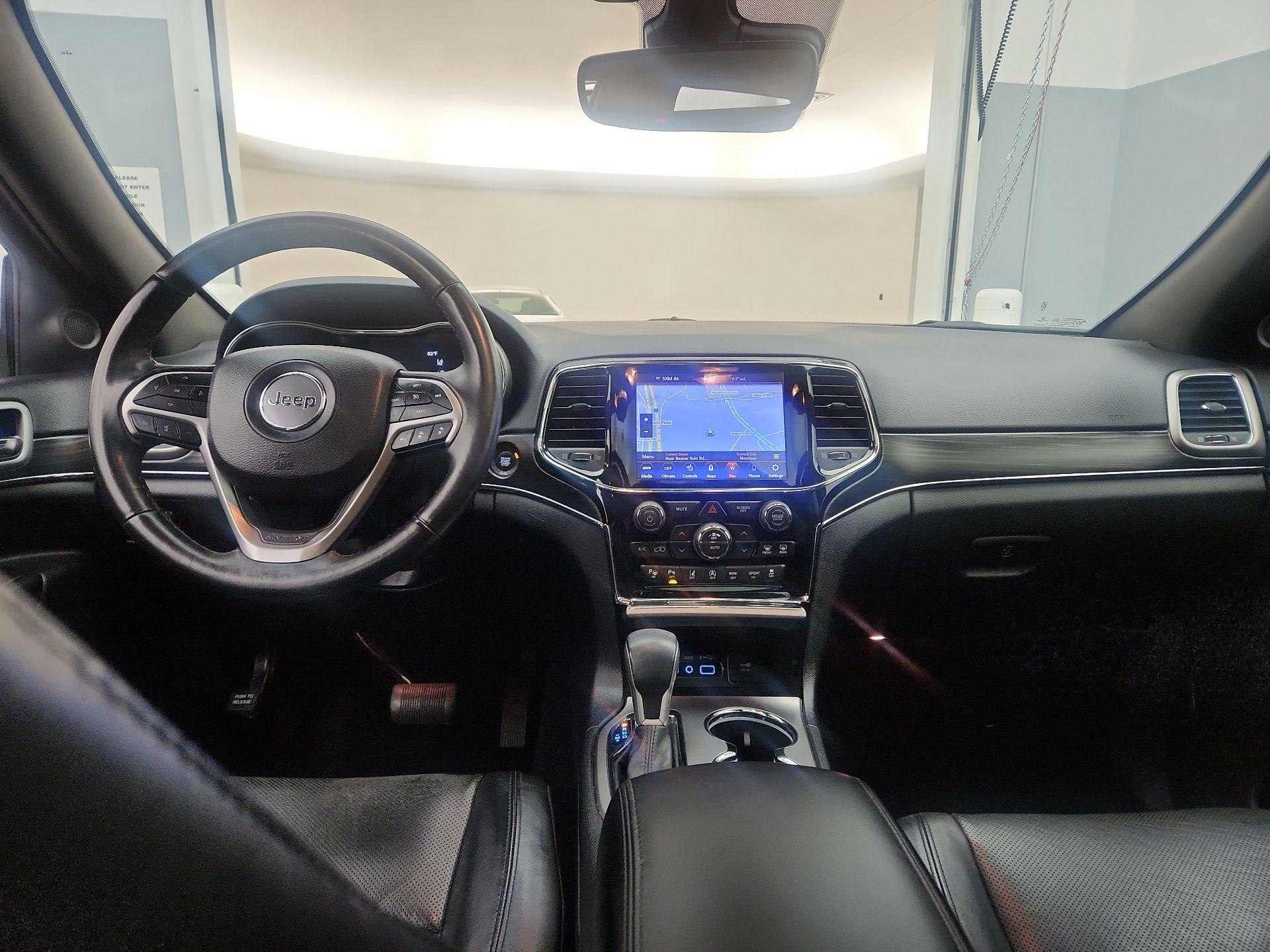 Thumbnail: 2020 Jeep Grand Cherokee - 9