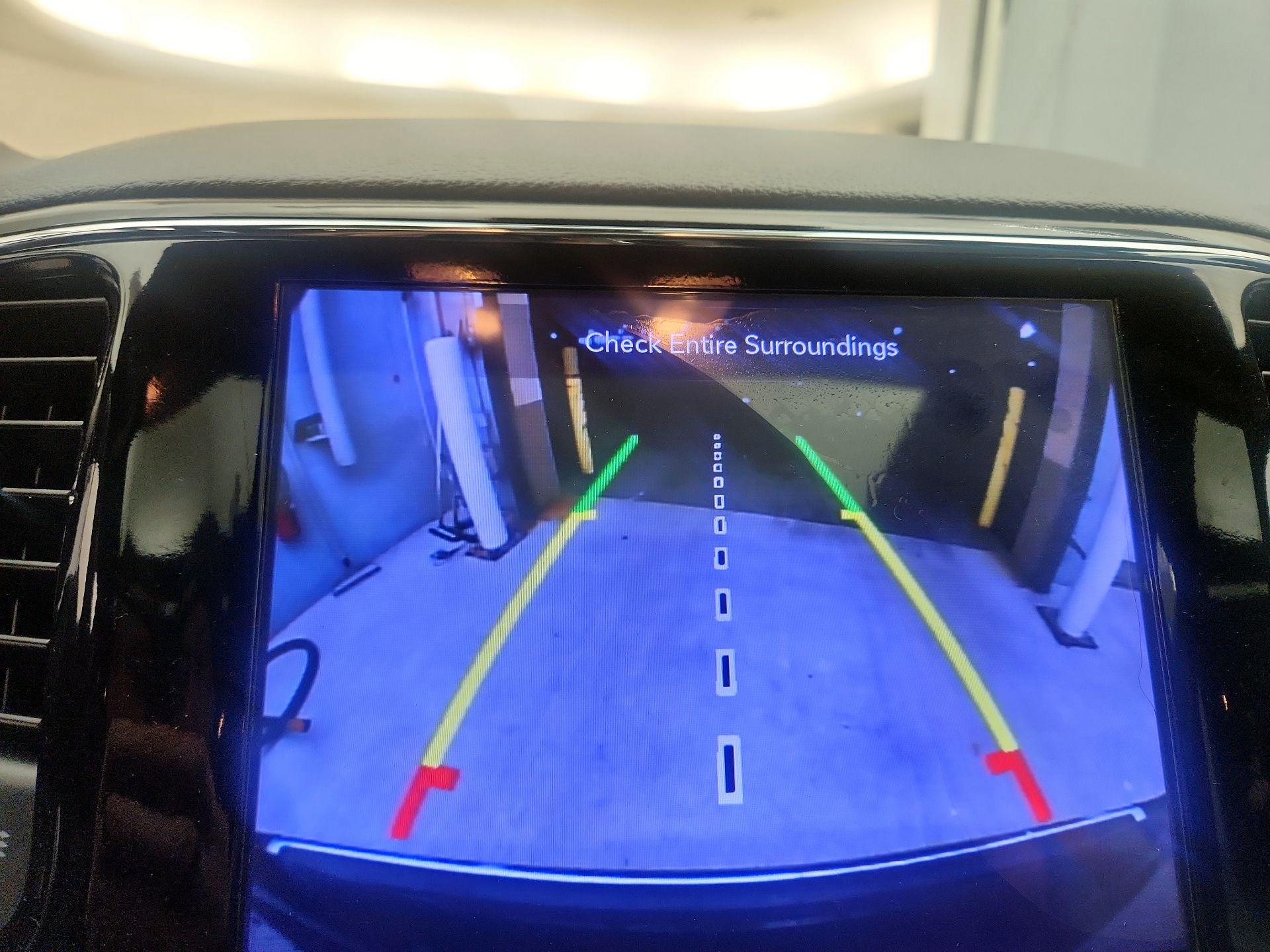 Thumbnail: 2020 Jeep Grand Cherokee - 15