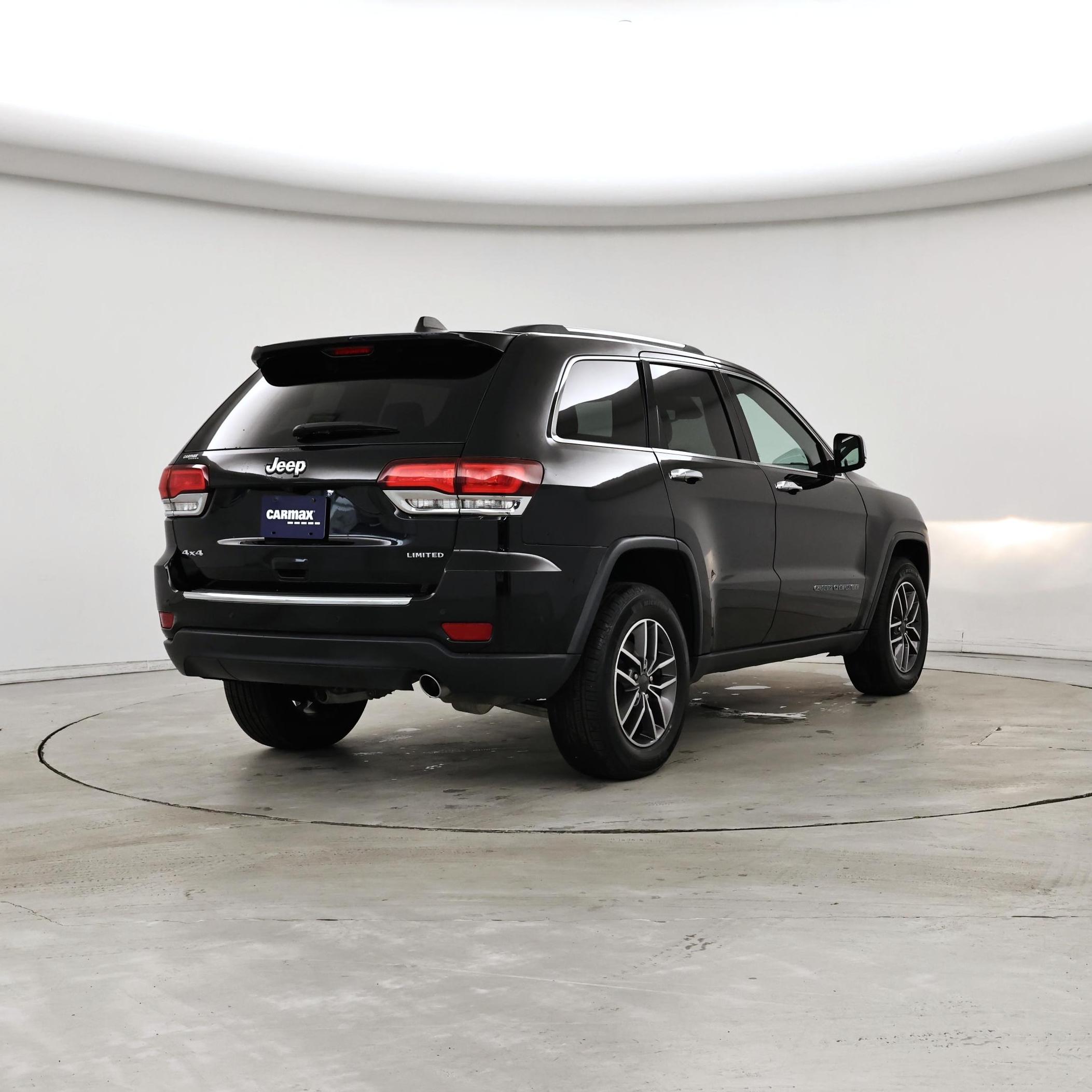 Thumbnail: 2020 Jeep Grand Cherokee - 8