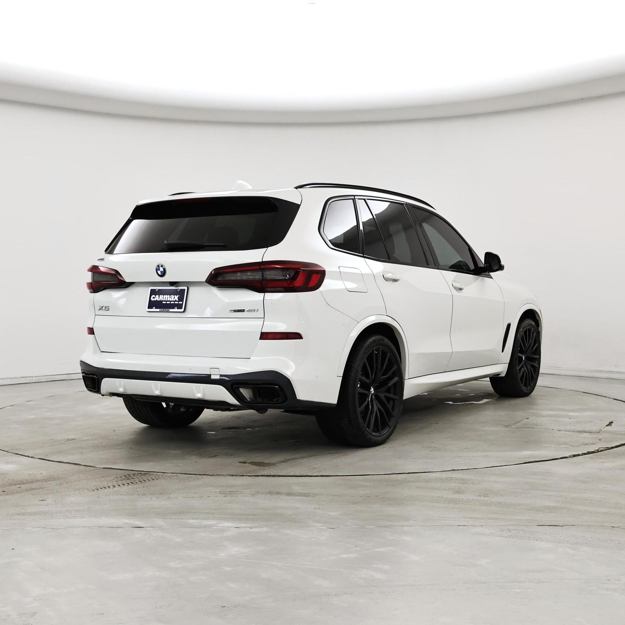 Thumbnail: 2023 BMW X5 - 8