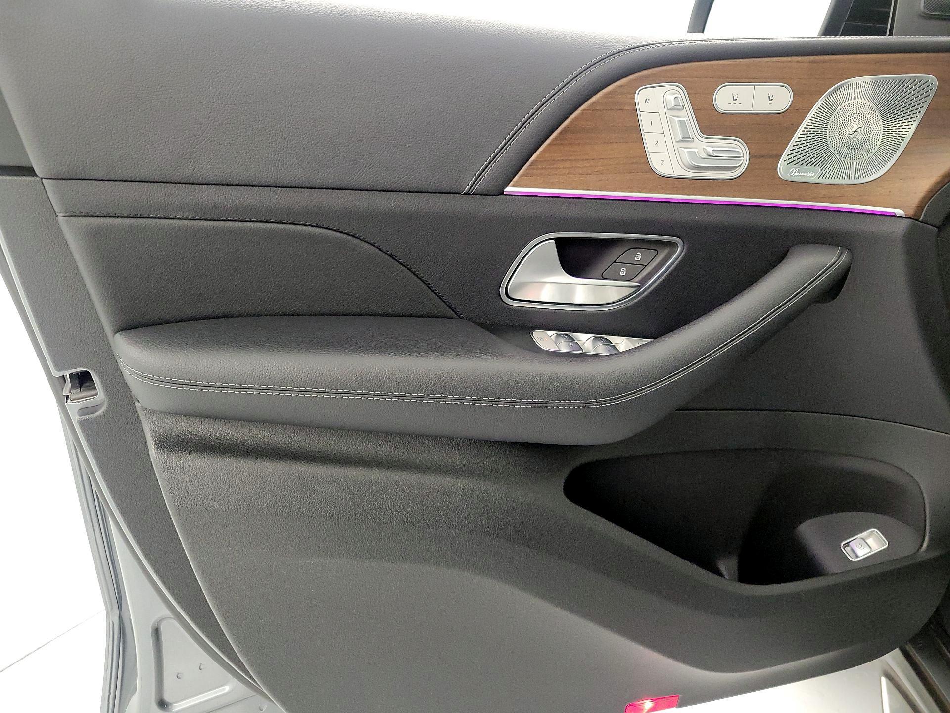 Thumbnail: 2020 Mercedes-Benz GLE - 12