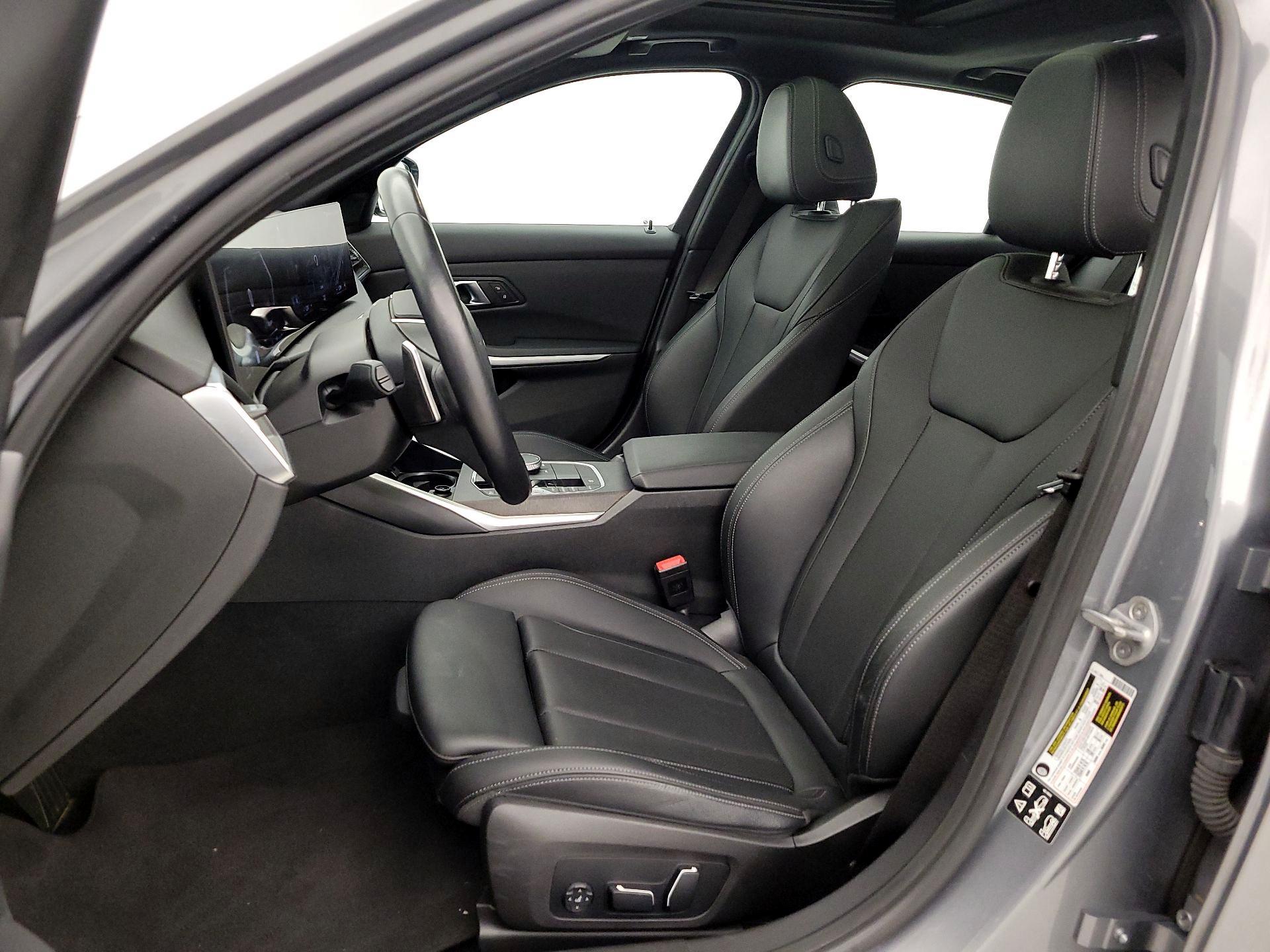 Thumbnail: 2024 BMW 3 Series - 11