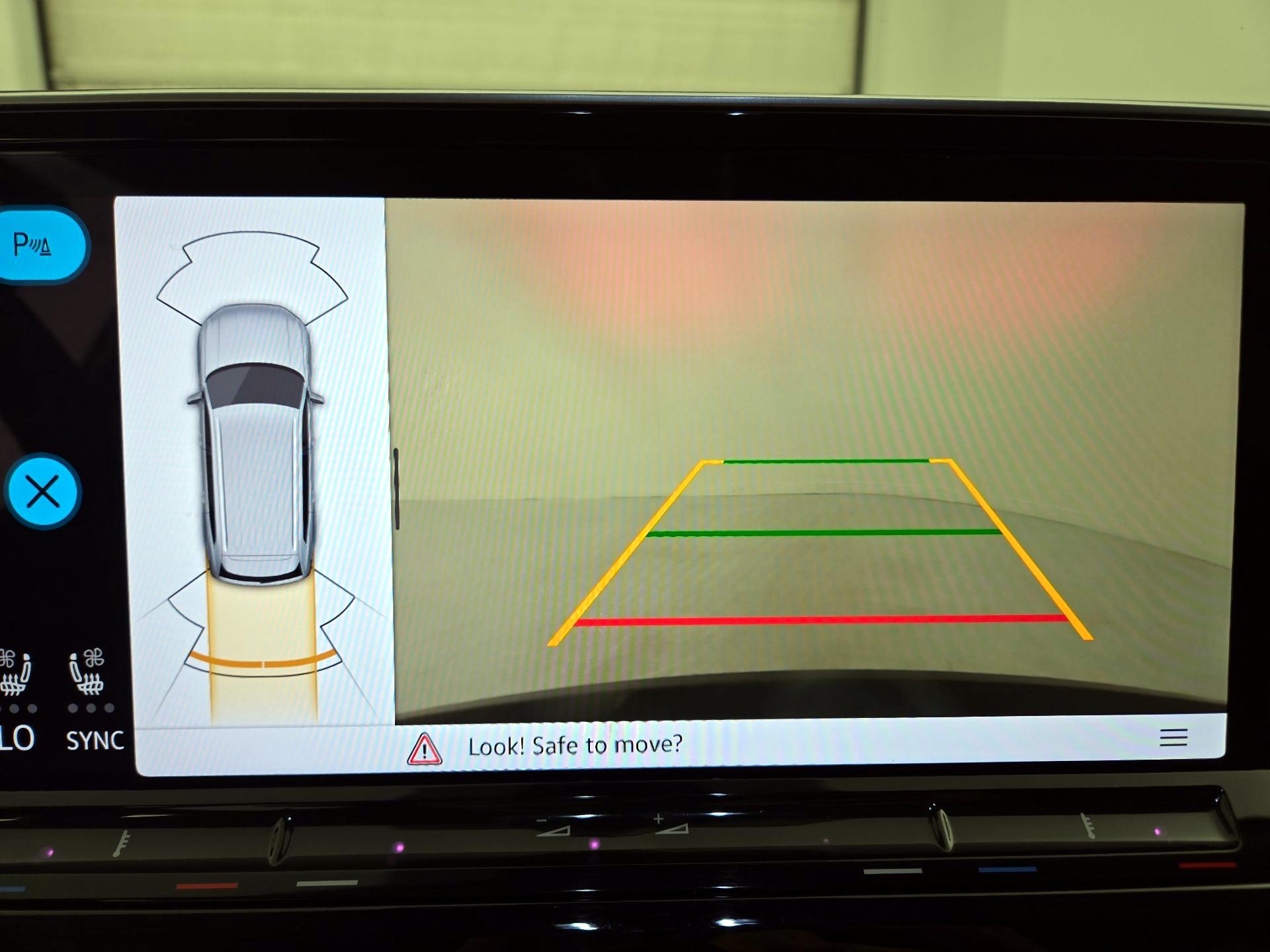 Thumbnail: 2024 Volkswagen Atlas - 14