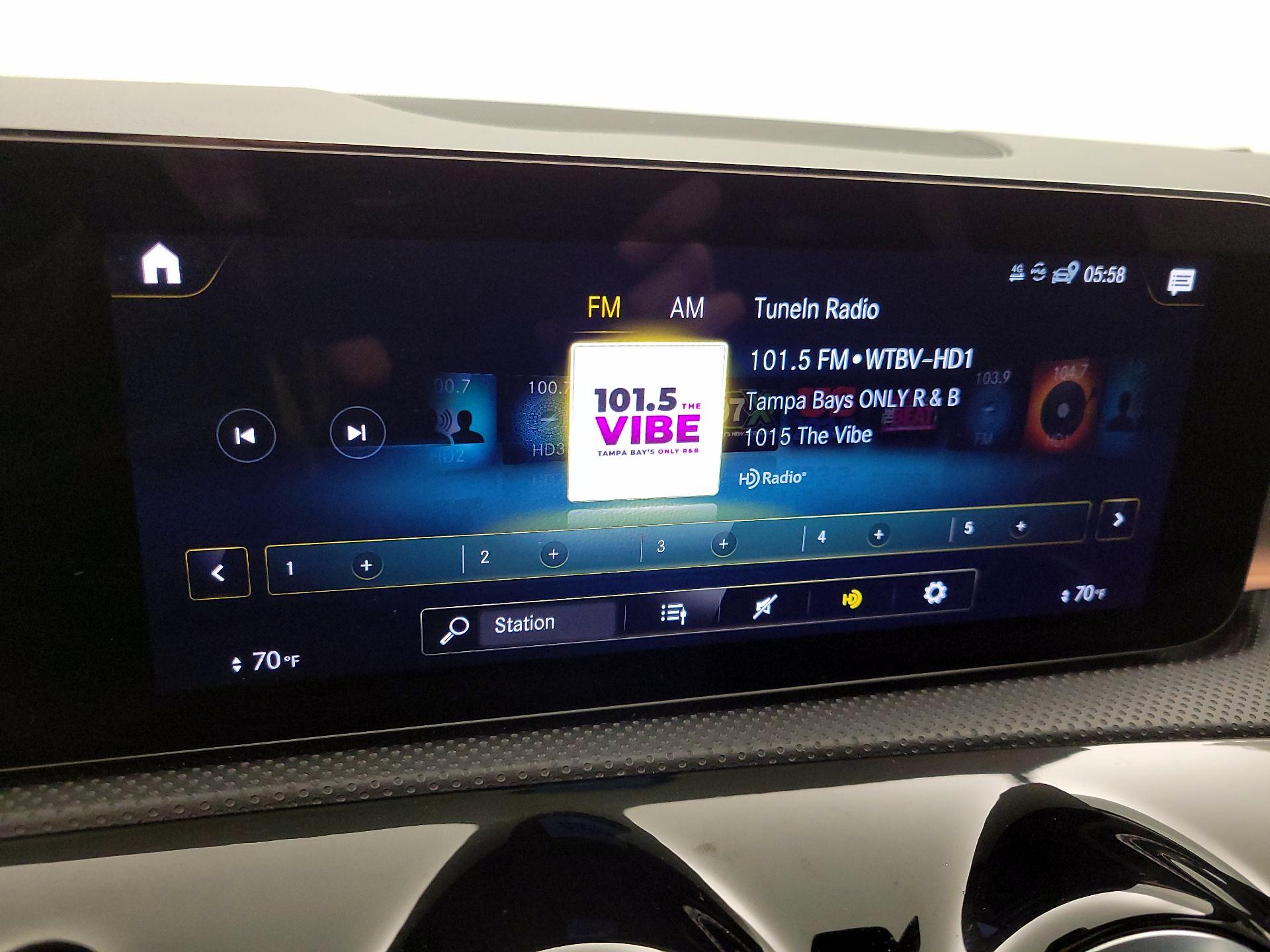 Thumbnail: 2022 Mercedes-Benz CLA - 15