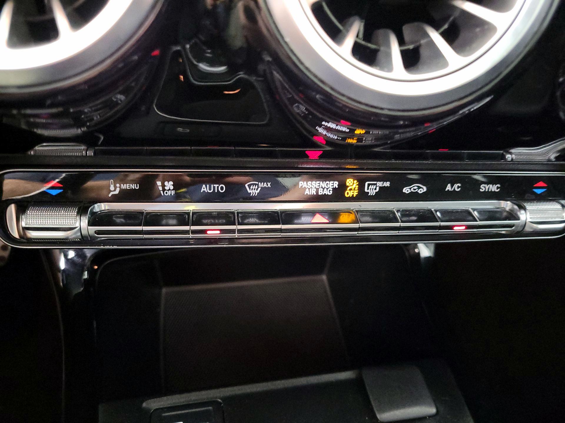 Thumbnail: 2022 Mercedes-Benz CLA - 16