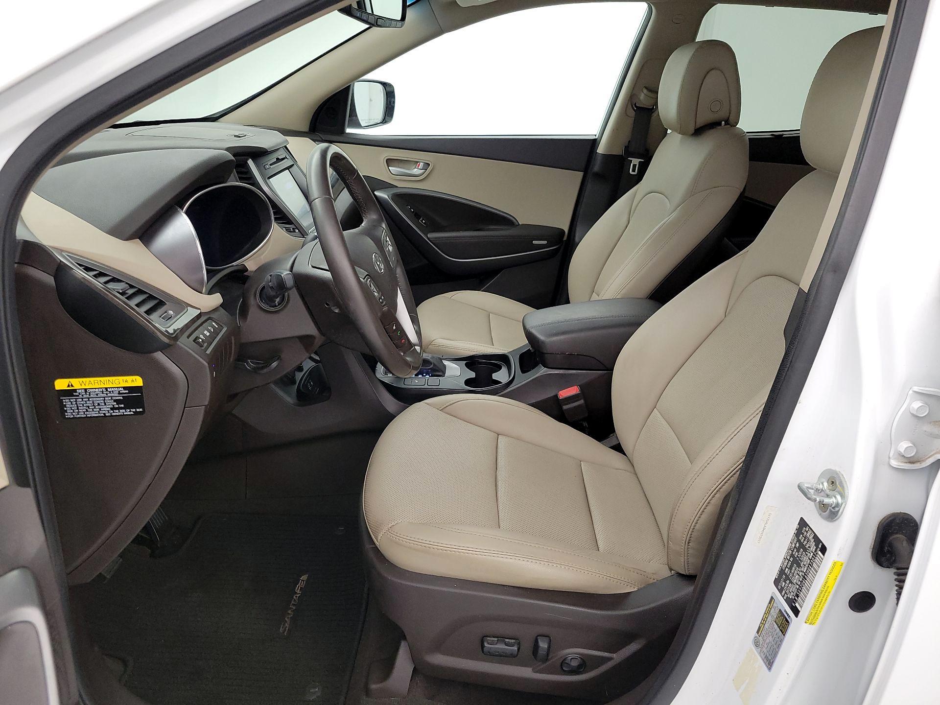 Thumbnail: 2017 Hyundai Santa Fe - 11