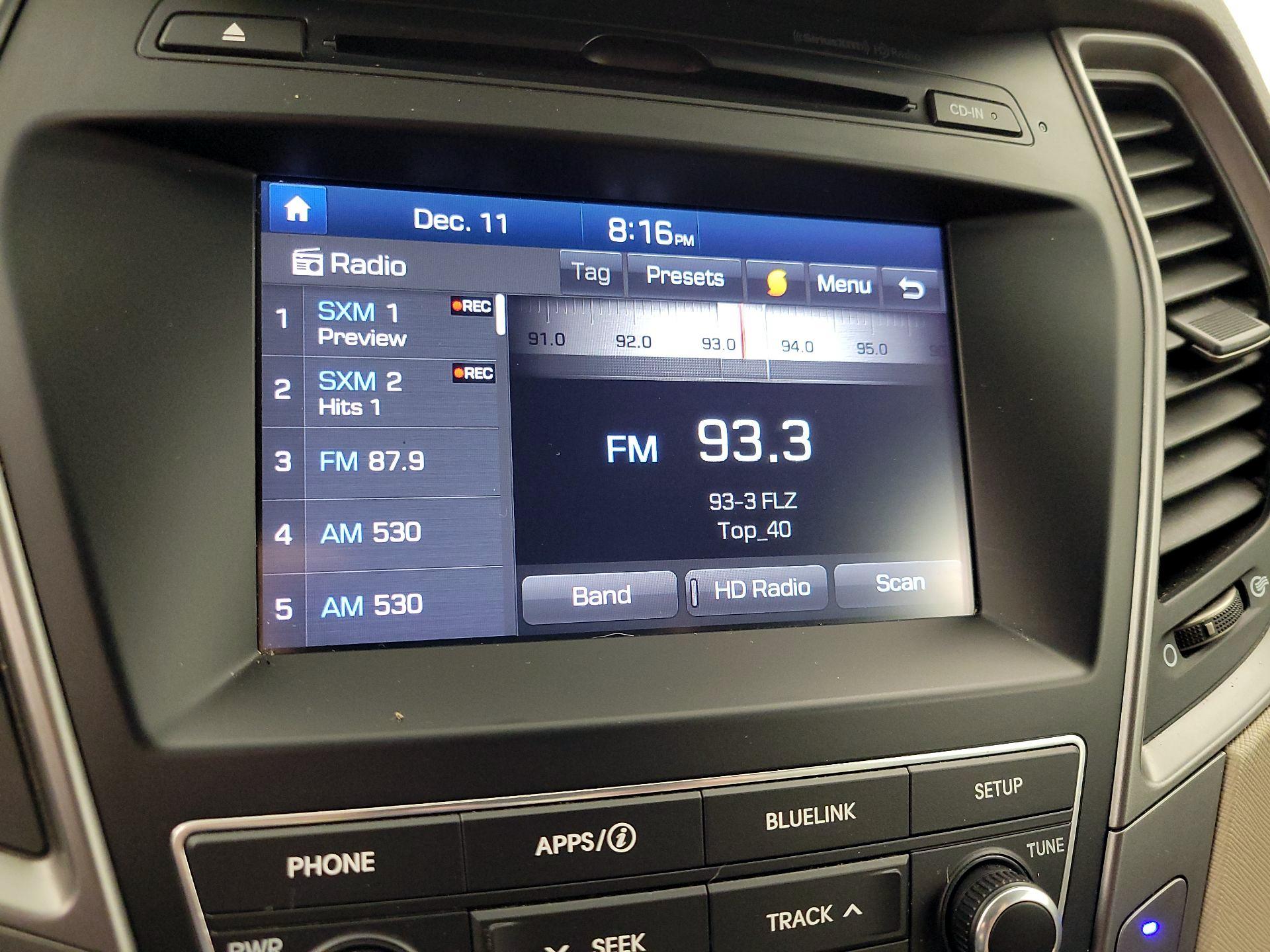 Thumbnail: 2017 Hyundai Santa Fe - 15