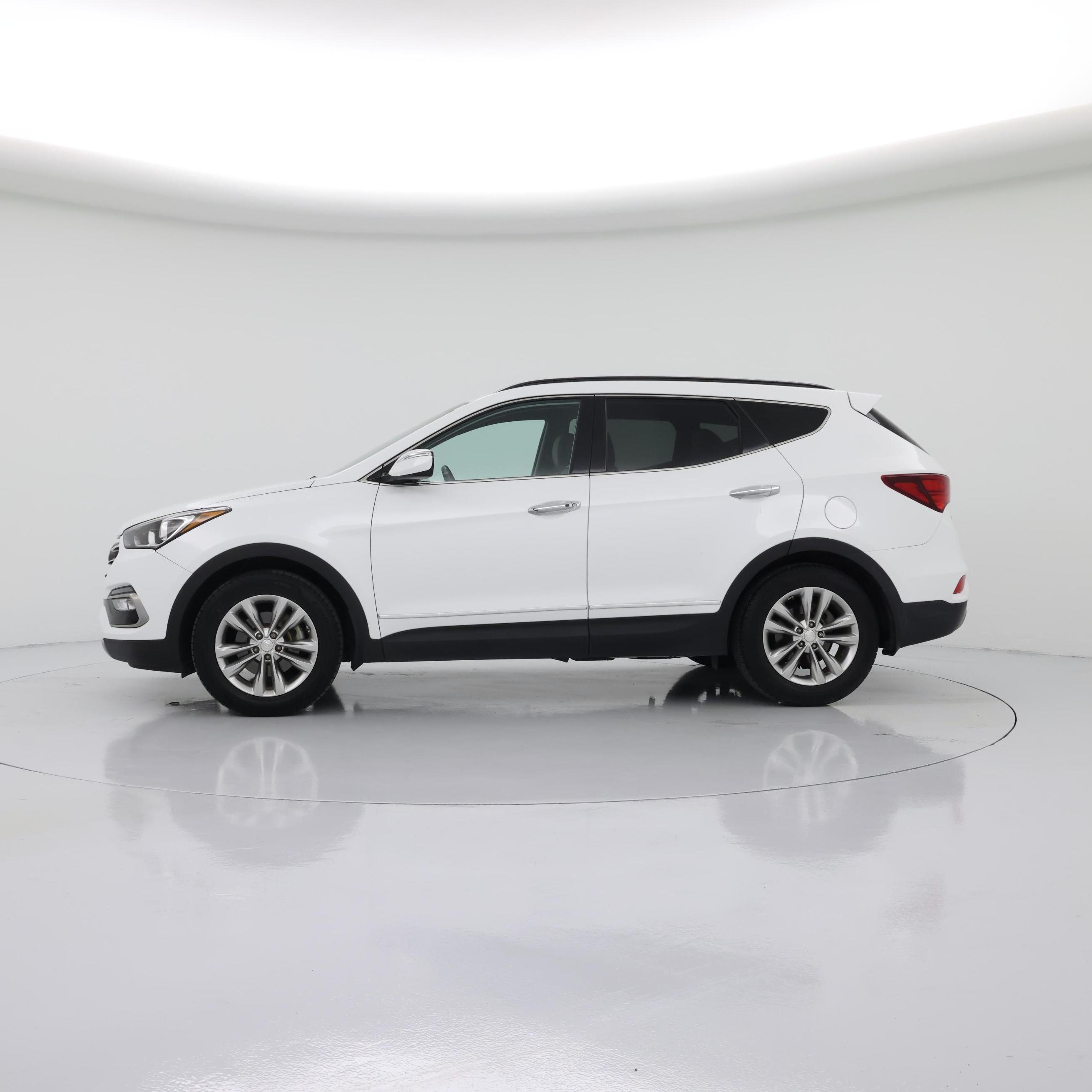 Thumbnail: 2017 Hyundai Santa Fe - 3