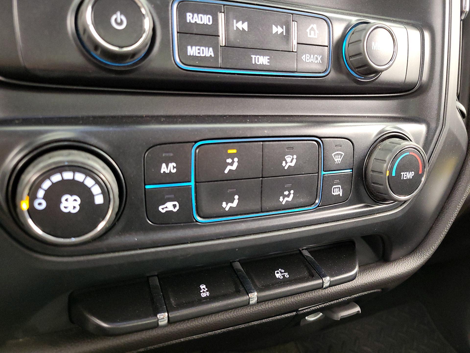 Thumbnail: 2014 Chevrolet Silverado 1500 - 15