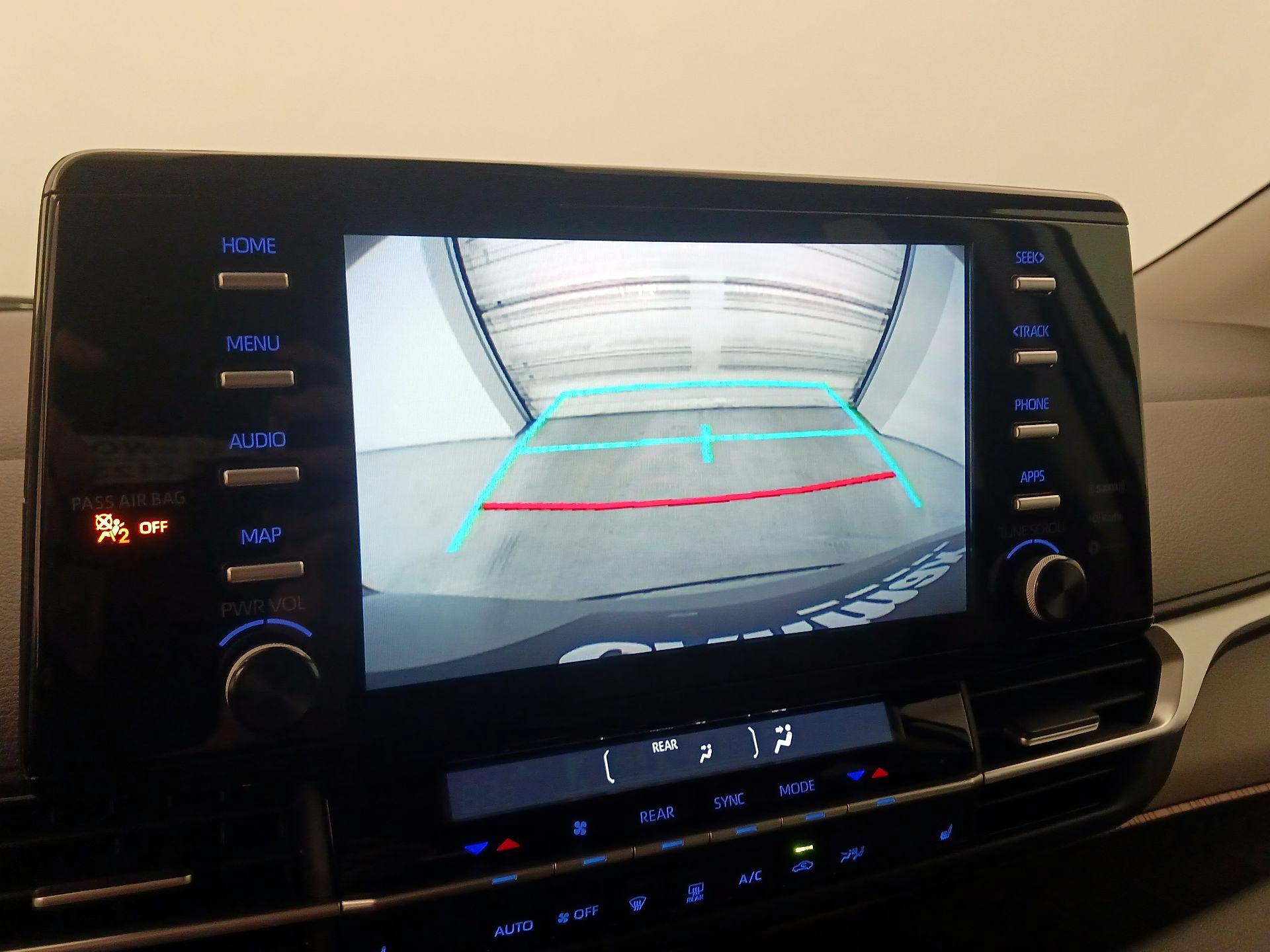 Thumbnail: 2024 Toyota Sienna - 14