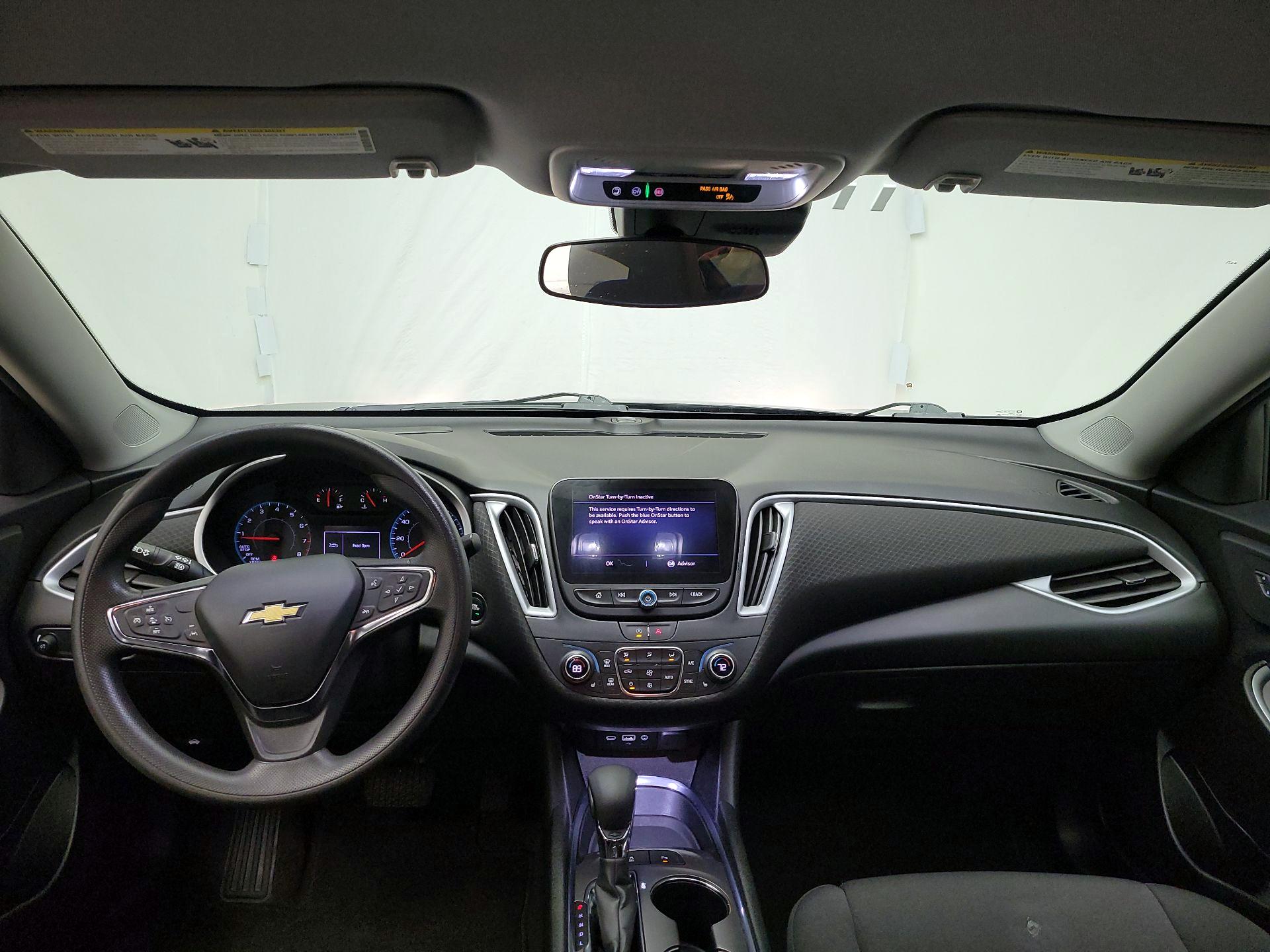 Thumbnail: 2023 Chevrolet Malibu - 9