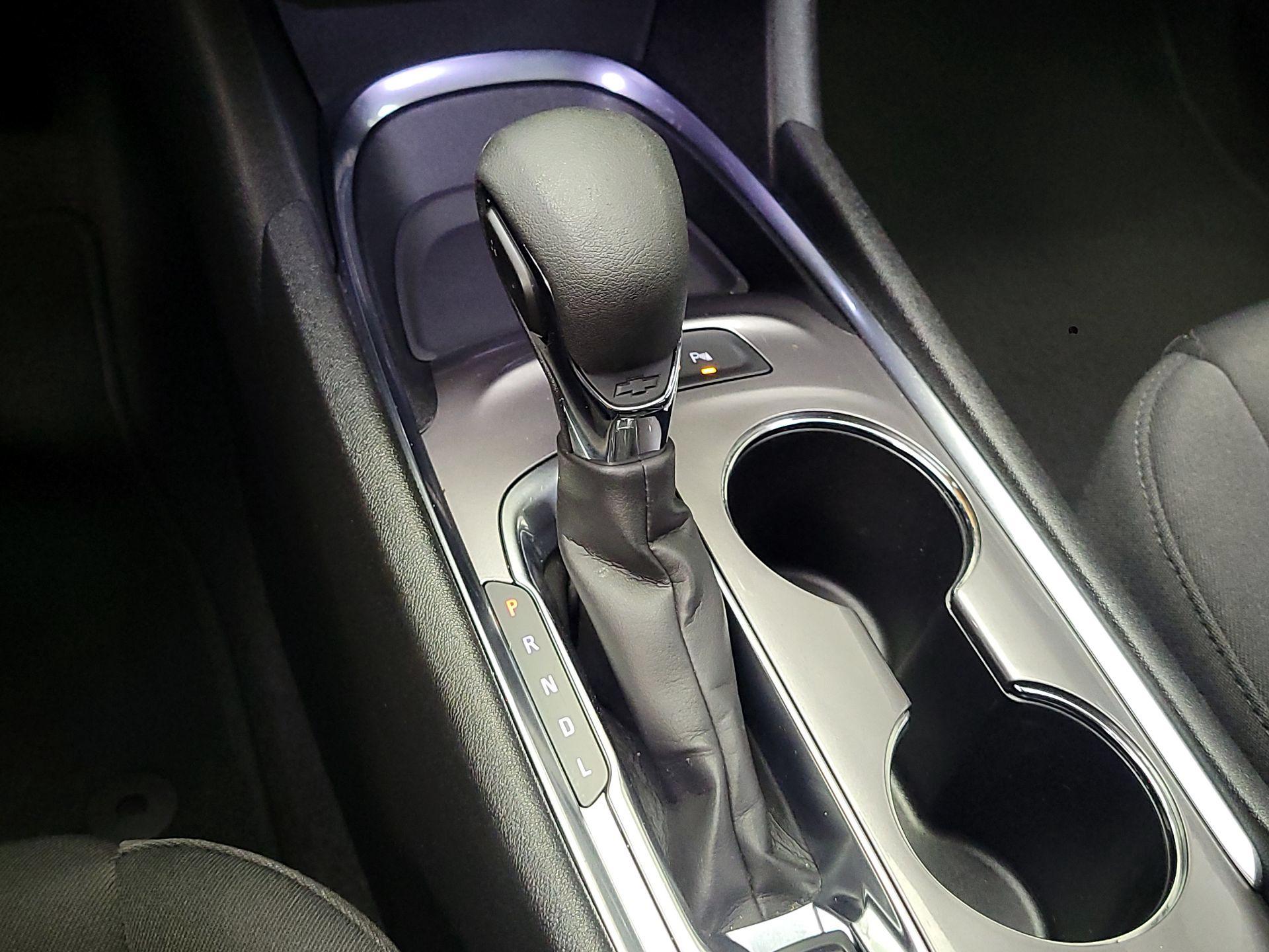 Thumbnail: 2023 Chevrolet Malibu - 17