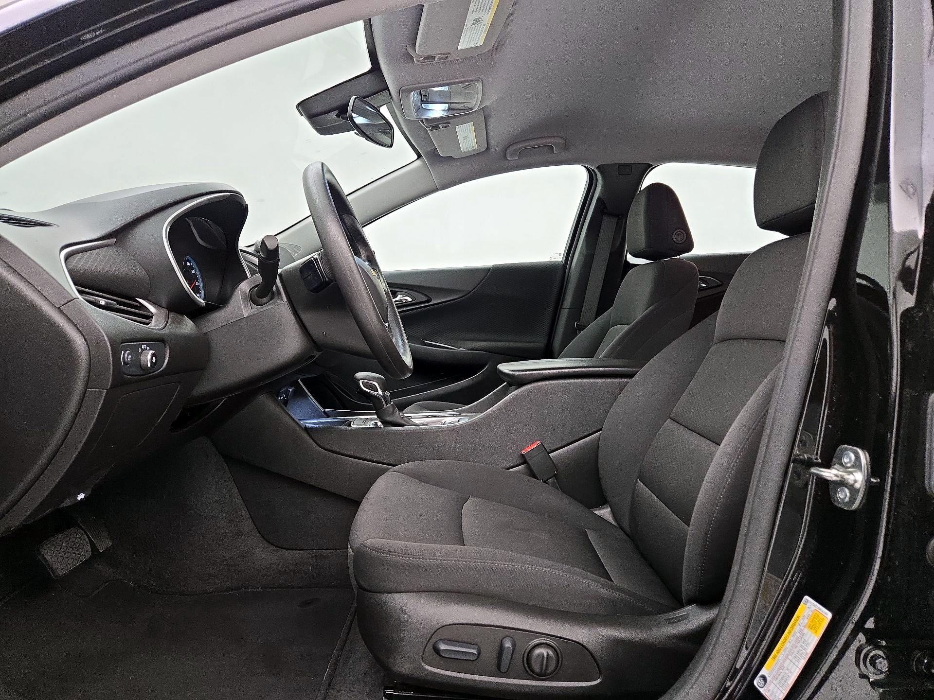 Thumbnail: 2024 Chevrolet Malibu - 11