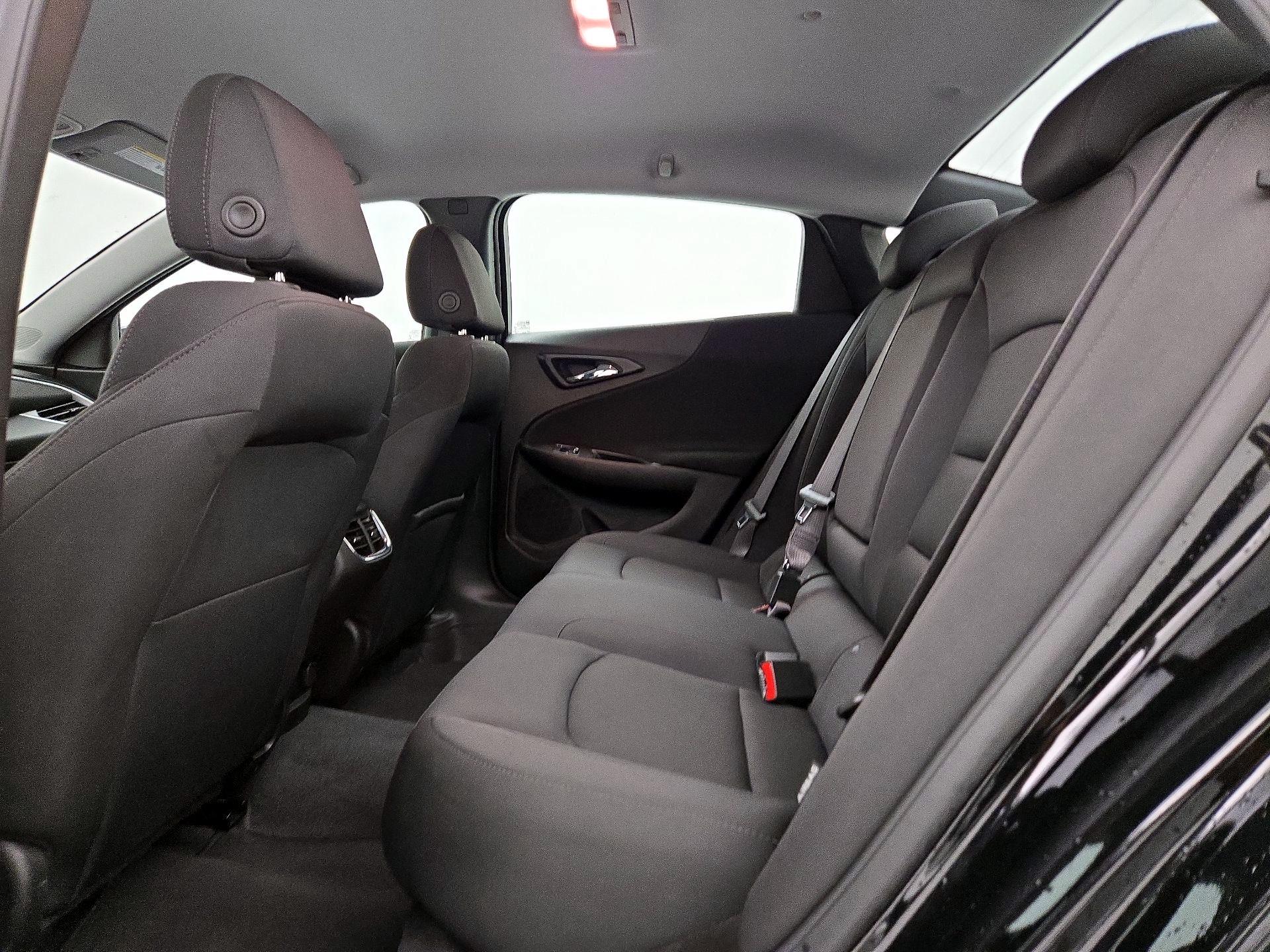 Thumbnail: 2024 Chevrolet Malibu - 18