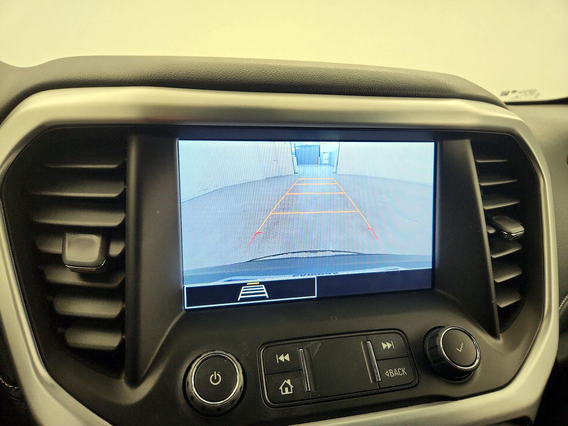 Thumbnail: 2022 GMC Acadia - 14