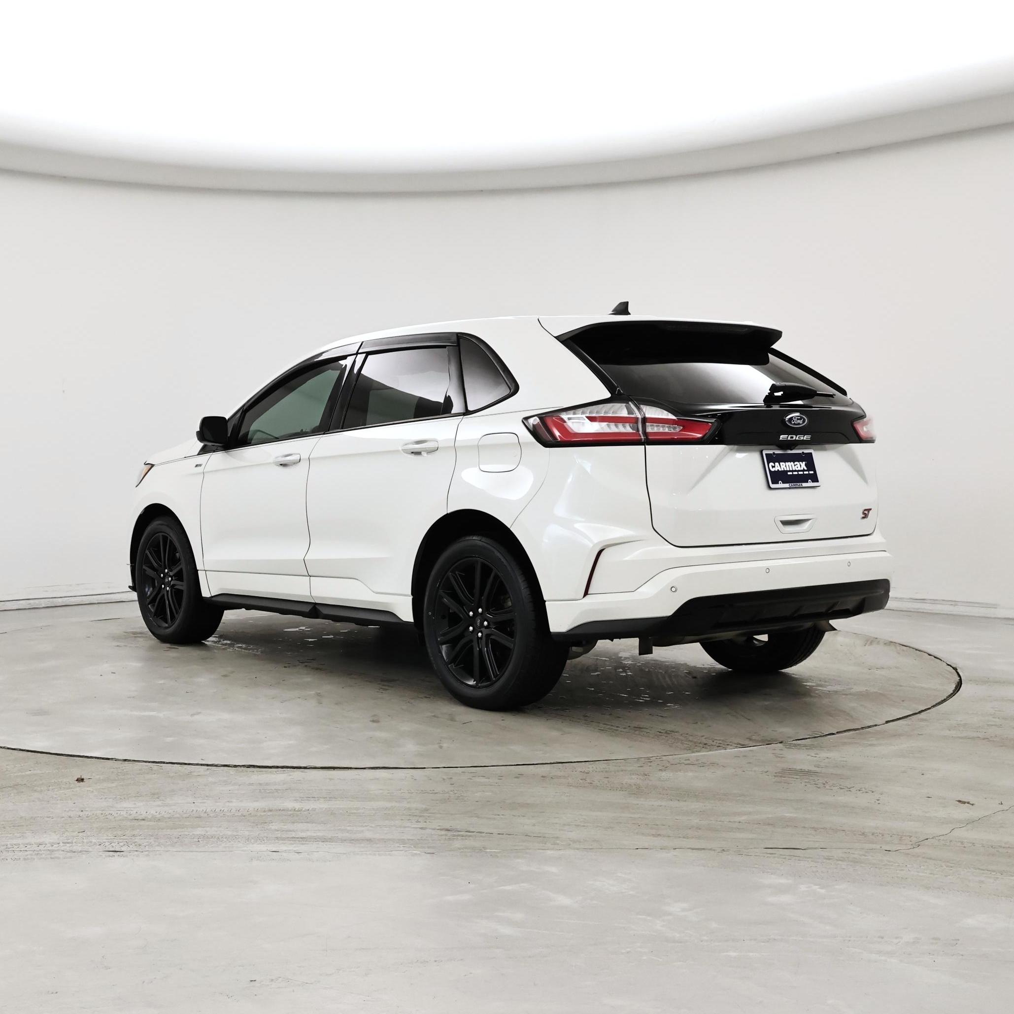 Thumbnail: 2022 Ford Edge - 2