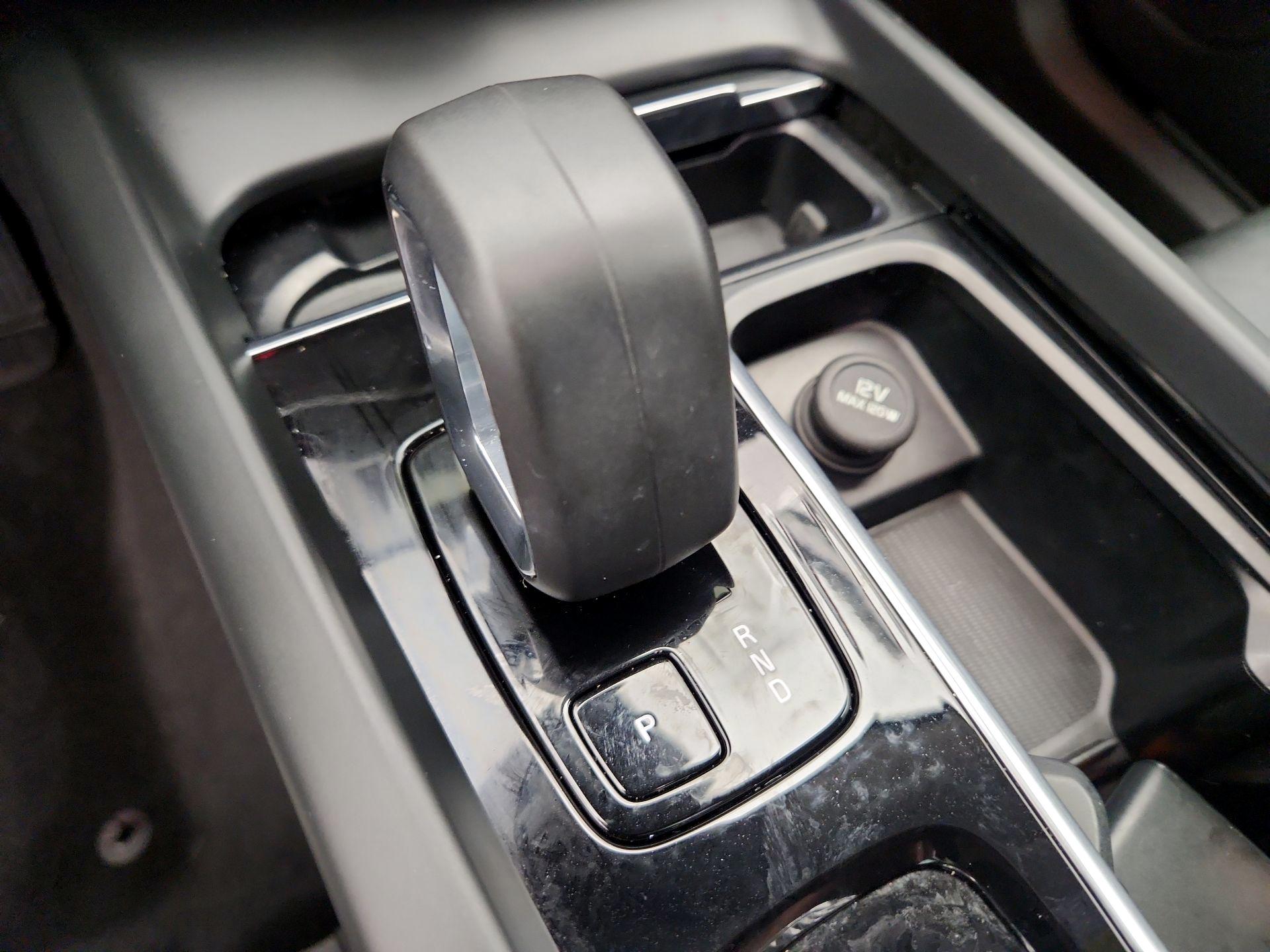 Thumbnail: 2023 Volvo XC60 - 18