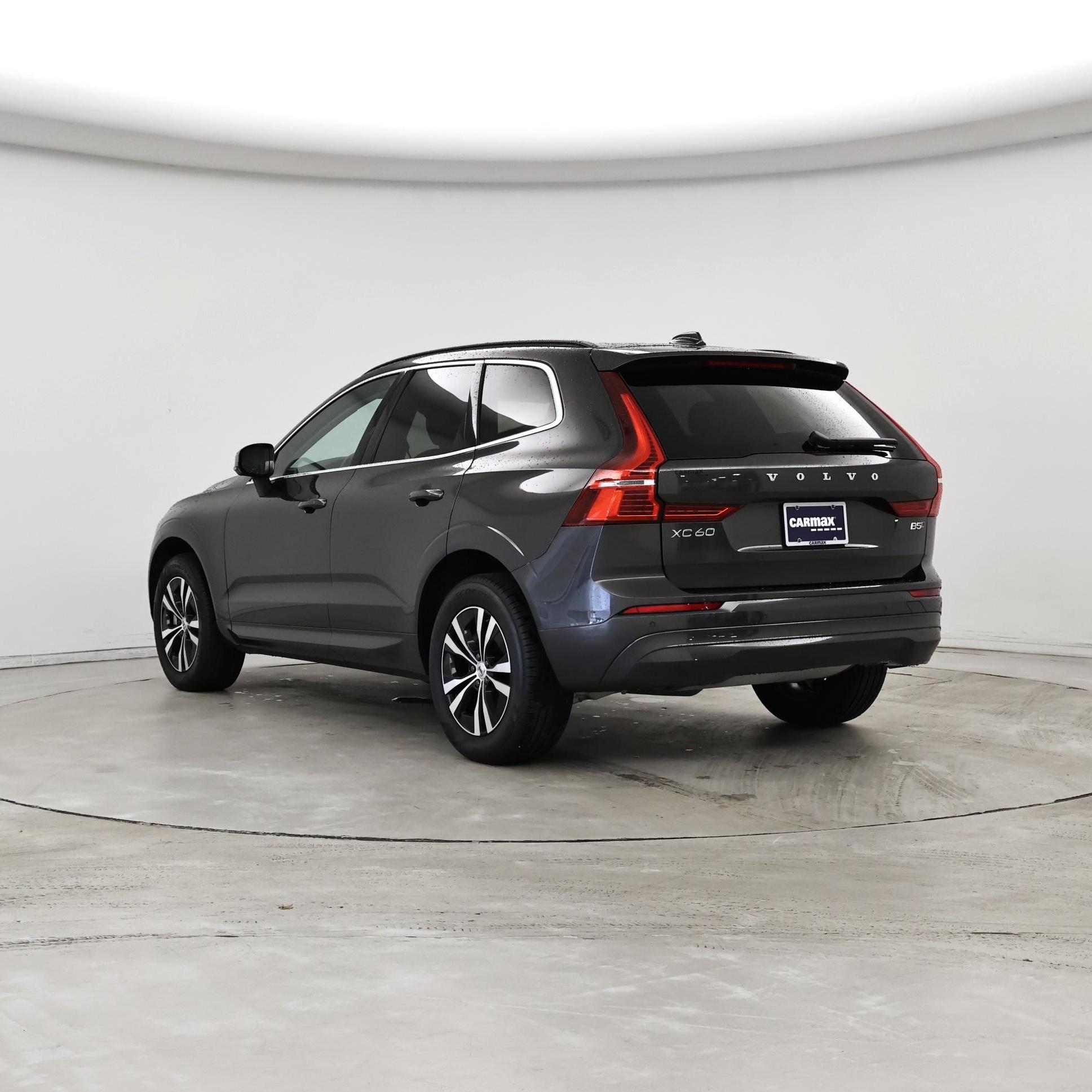 Thumbnail: 2023 Volvo XC60 - 2