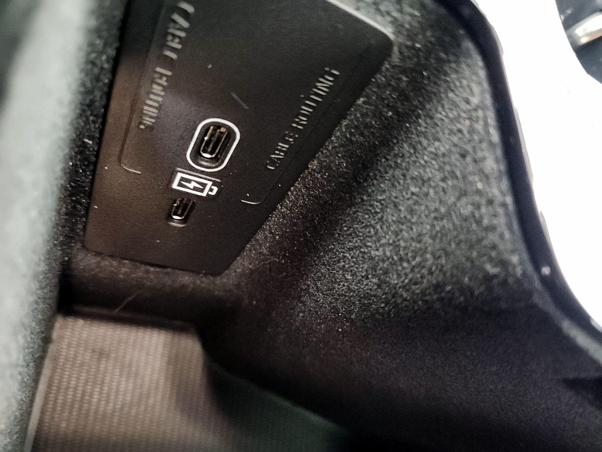 Thumbnail: 2023 Volvo XC60 - 19