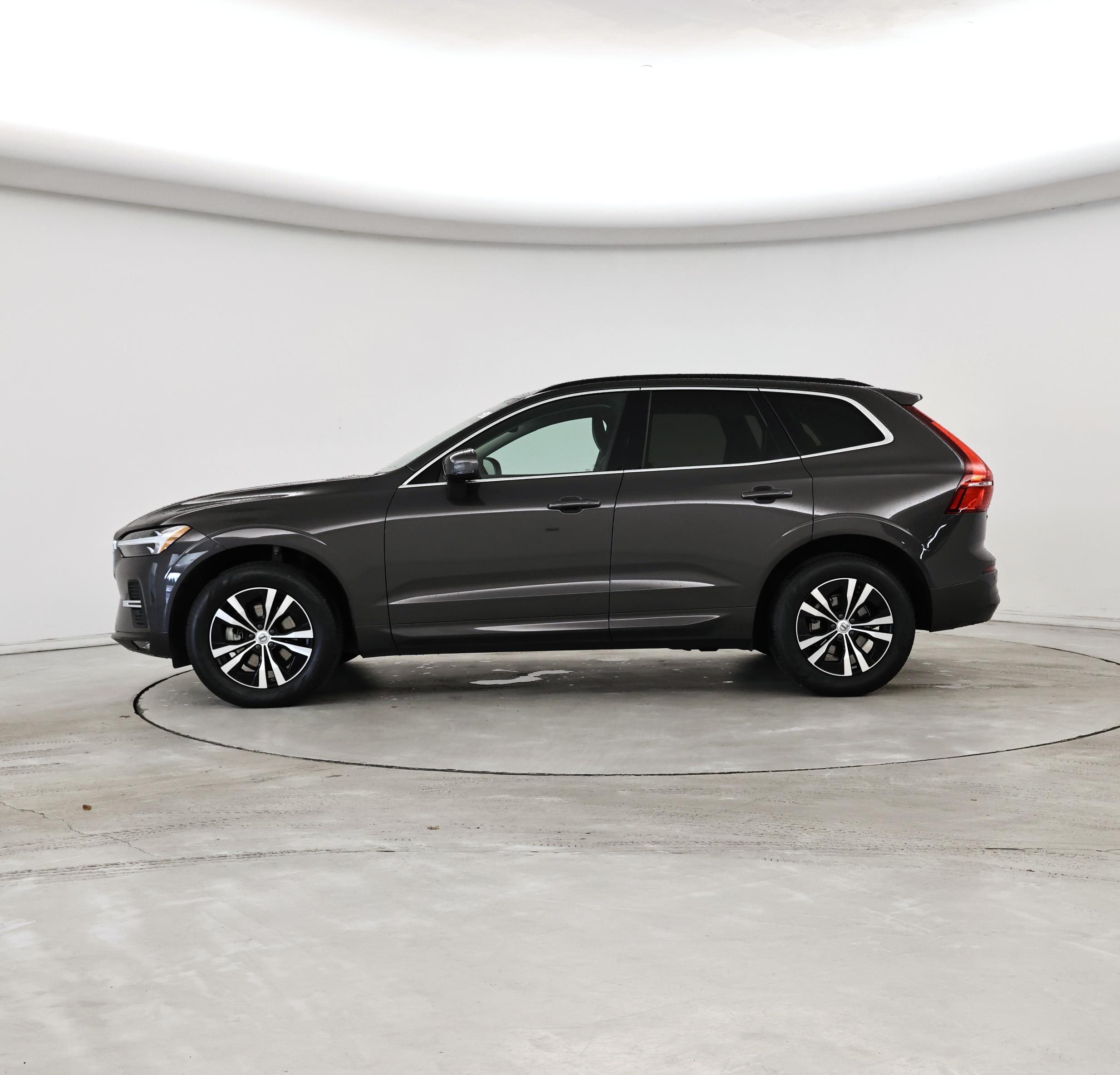 Thumbnail: 2023 Volvo XC60 - 3