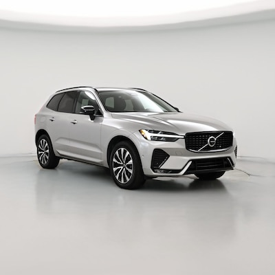 2024 Volvo XC60 B5 Plus Dark Theme