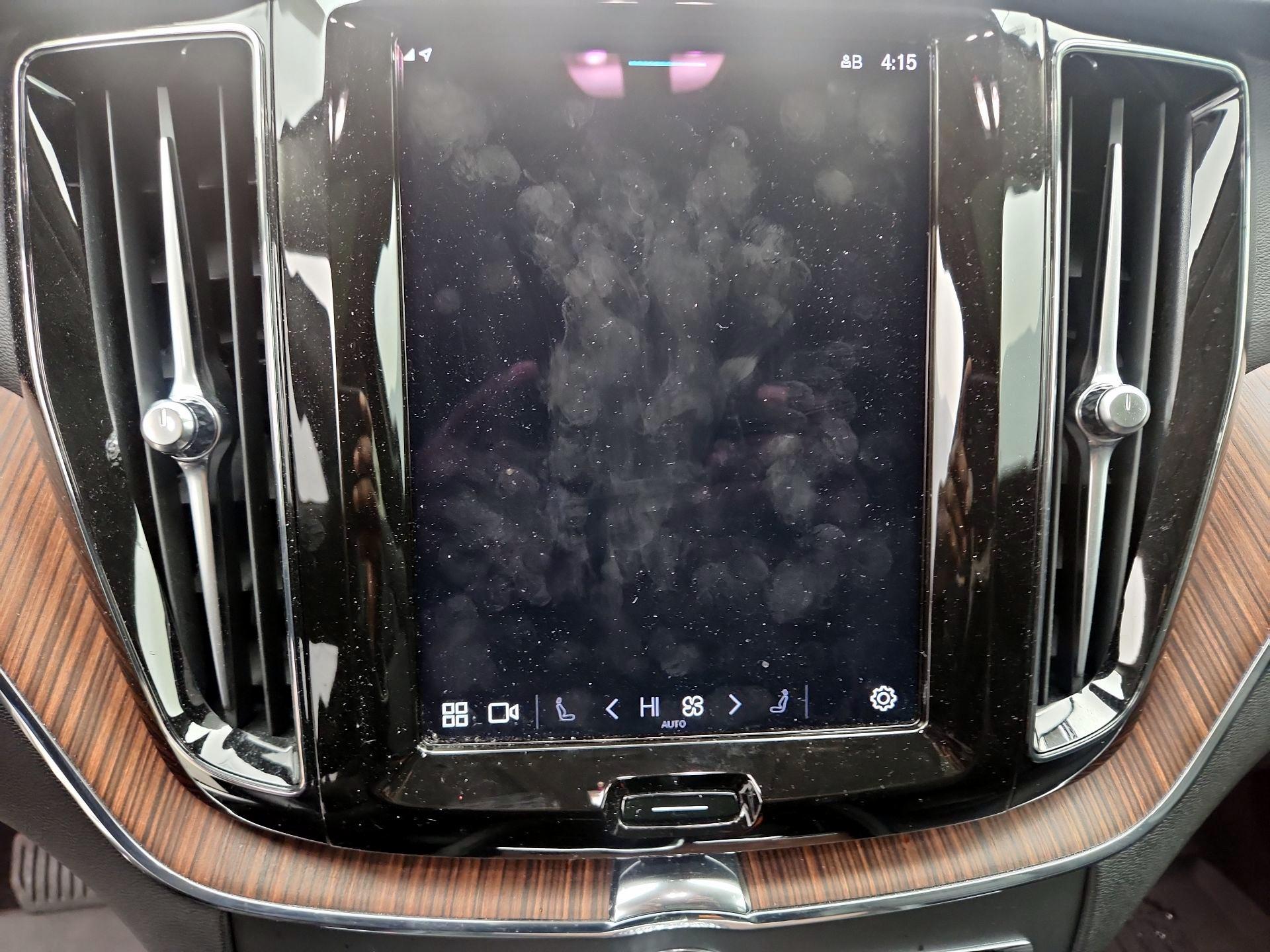 Thumbnail: 2024 Volvo XC60 - 15