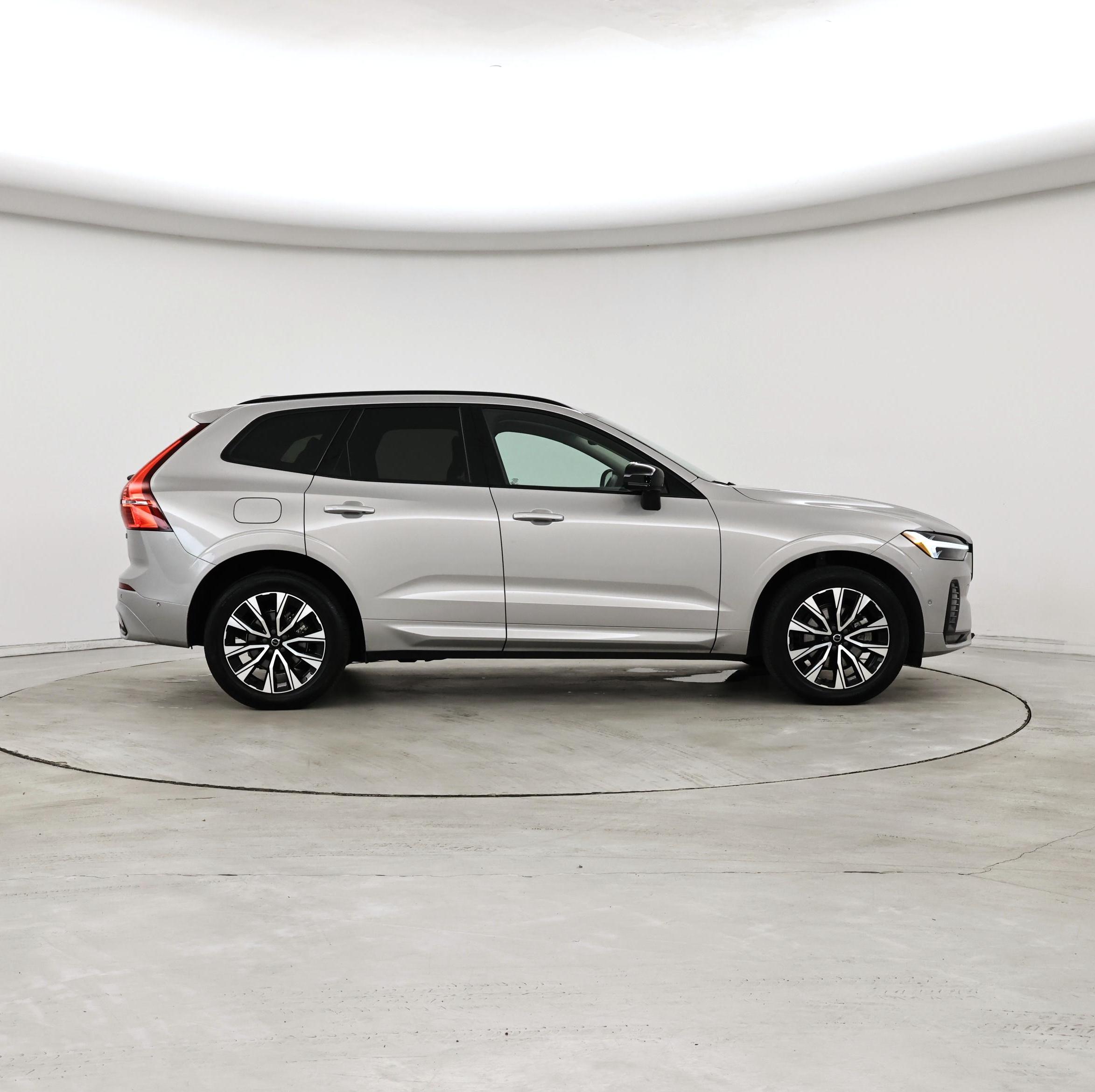 Thumbnail: 2024 Volvo XC60 - 7