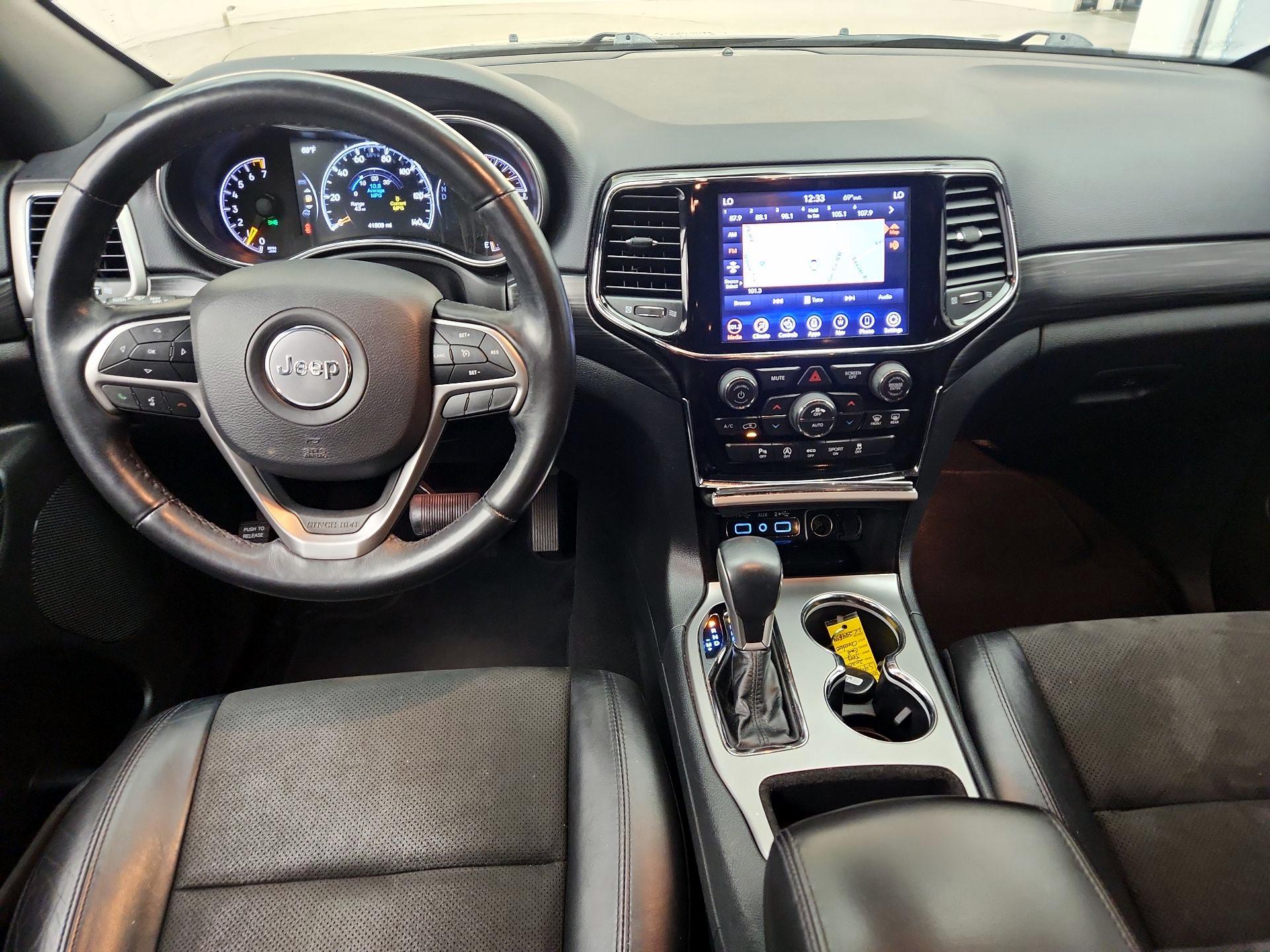 Thumbnail: 2020 Jeep Grand Cherokee - 9