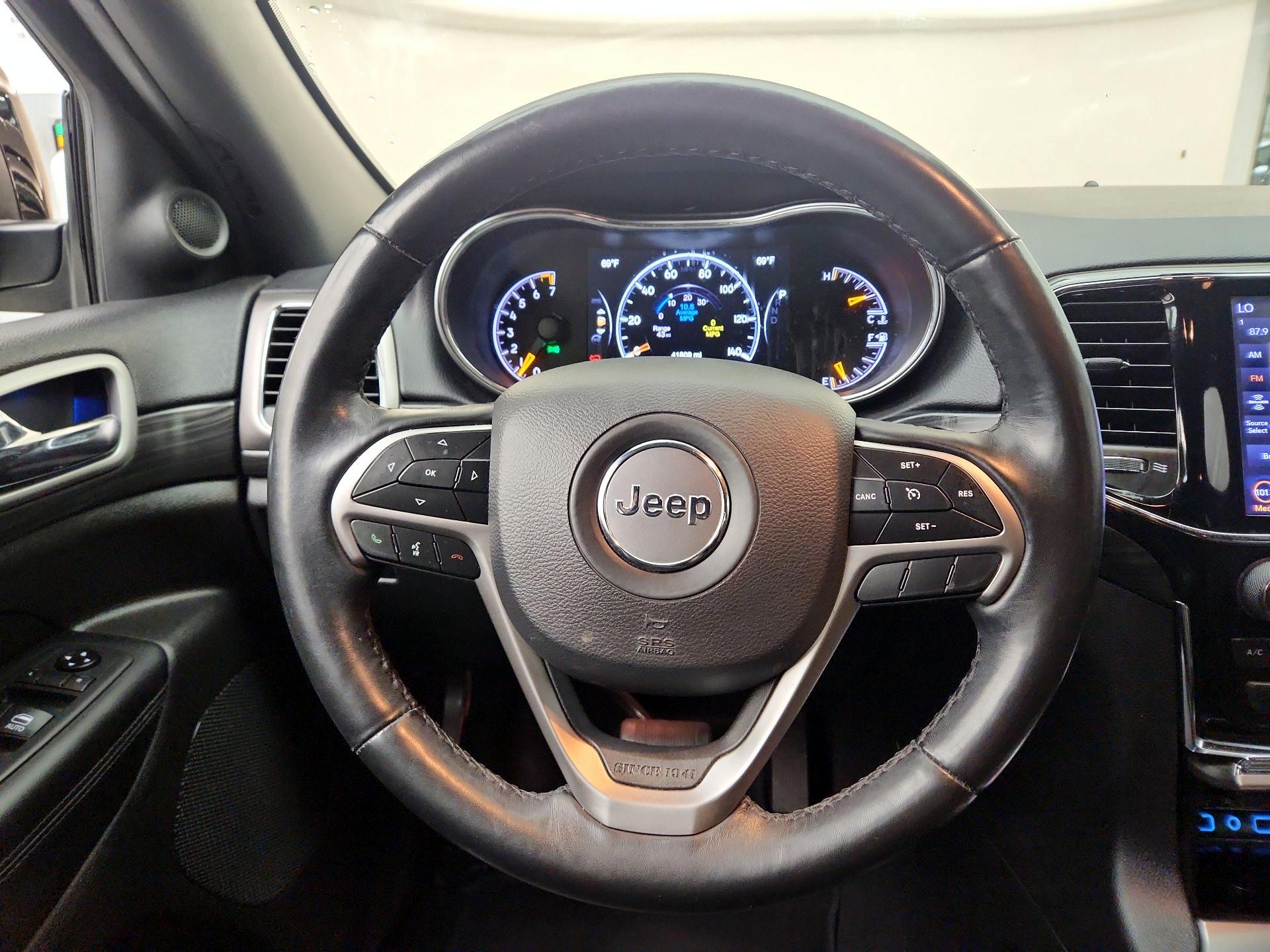 Thumbnail: 2020 Jeep Grand Cherokee - 10