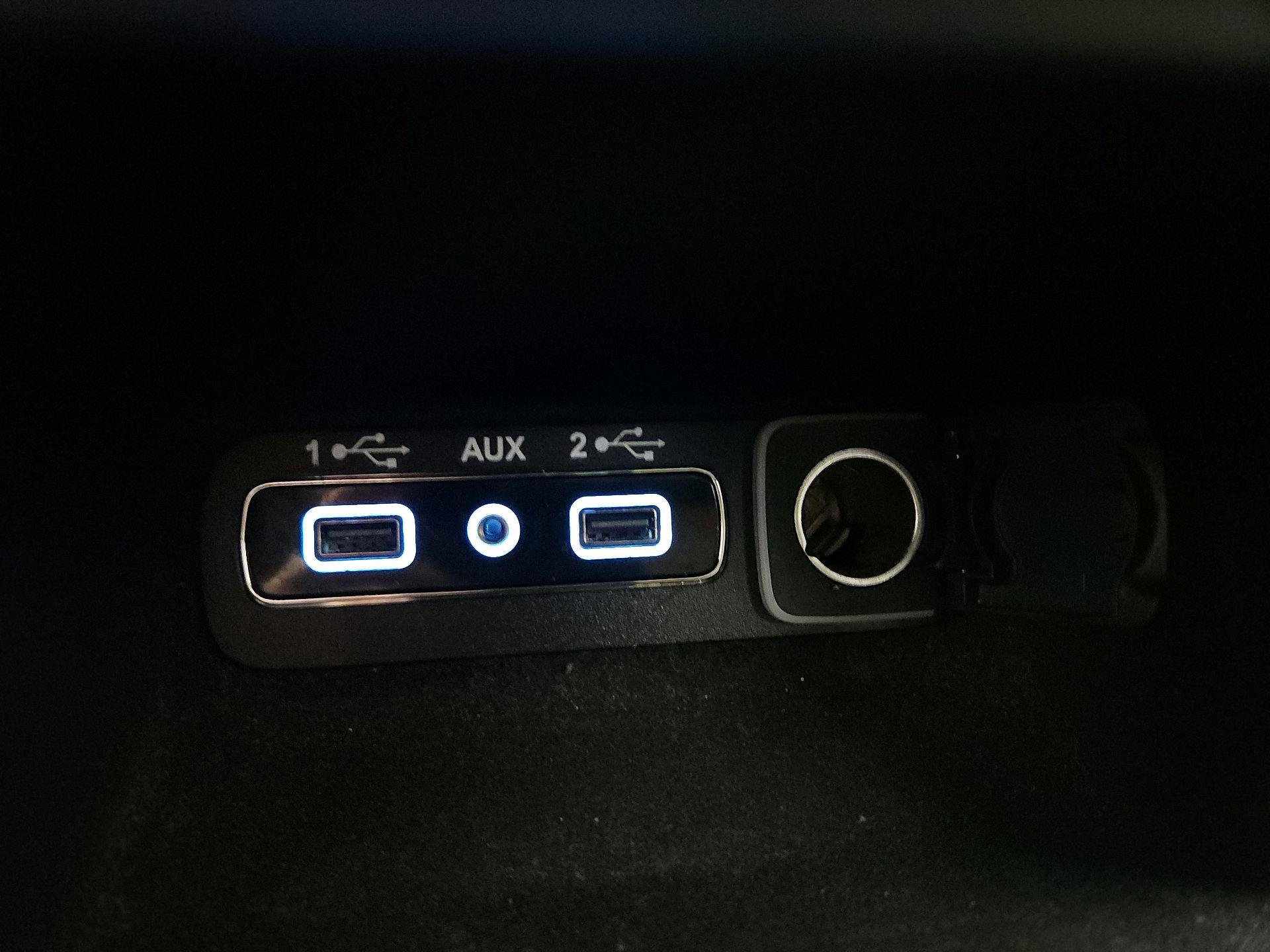 Thumbnail: 2020 Jeep Grand Cherokee - 19