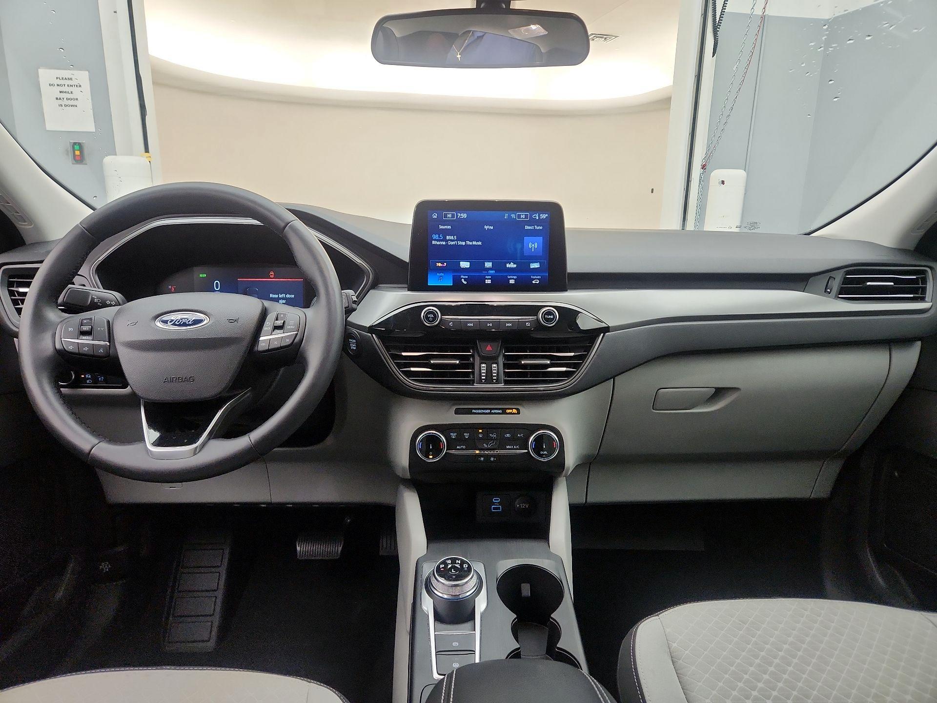 Thumbnail: 2023 Ford Escape - 9