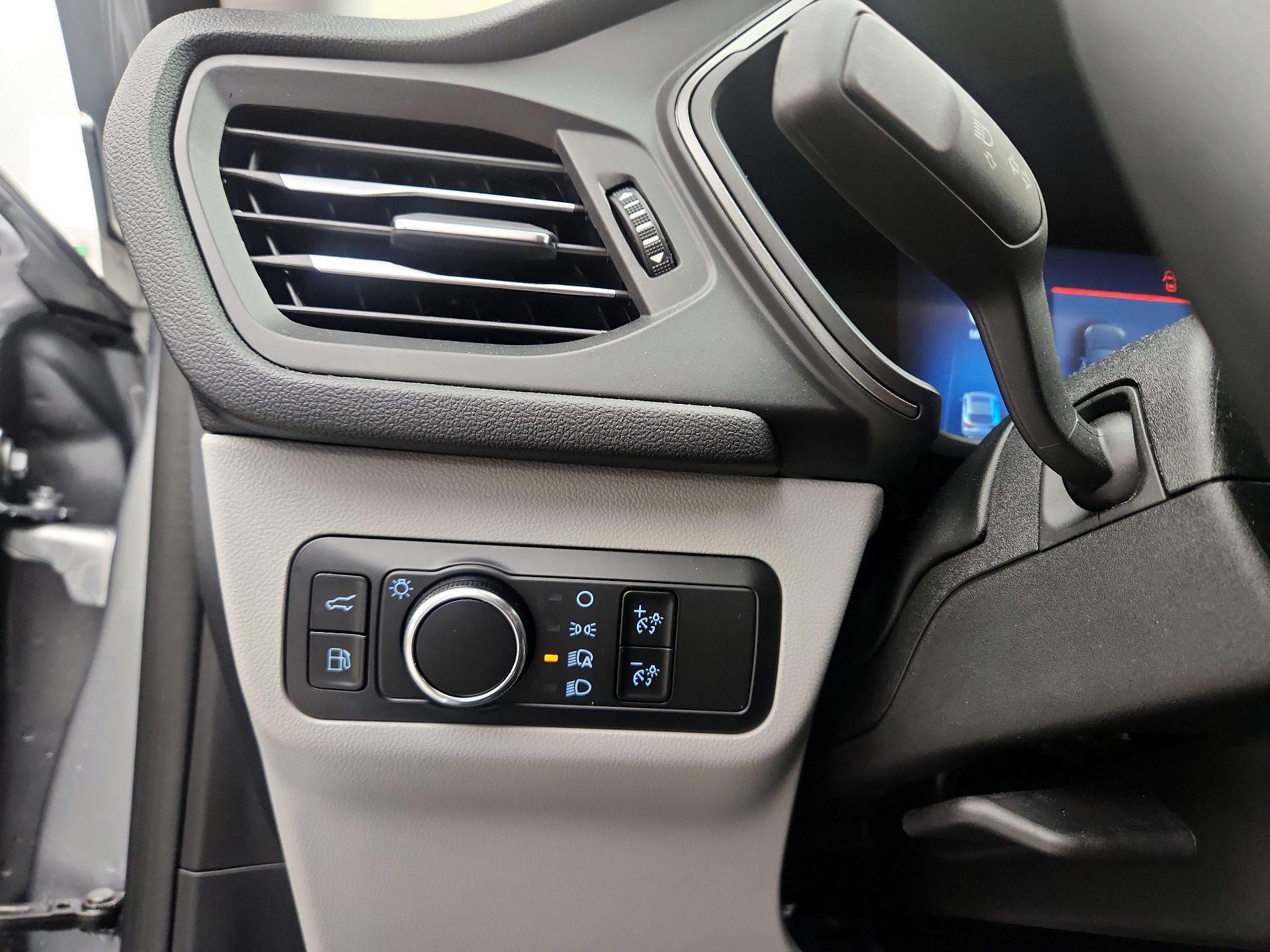 Thumbnail: 2023 Ford Escape - 13